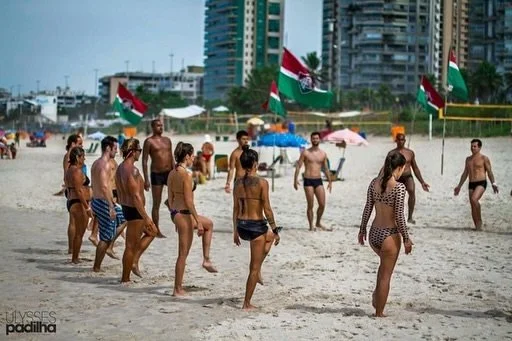 🌊 Um Projeto de Inclus&atilde;o e Descoberta de Talentos que promove acessibilidade e desenvolvimento em comunidades costeiras, oferecendo oficinas, esportes aqu&aacute;ticos e capacita&ccedil;&atilde;o para crian&ccedil;as e jovens em situa&ccedil;