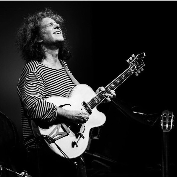 PAT METHENY💥🎸🎶 💕will be performing just a few doors down from us @shalinliuperformancecenter on Wednesday and Thursday evenings this week! Hope you are lucky enough to experience this jazz giant&rsquo;s improv in real time 🔥 Make your pre-concer