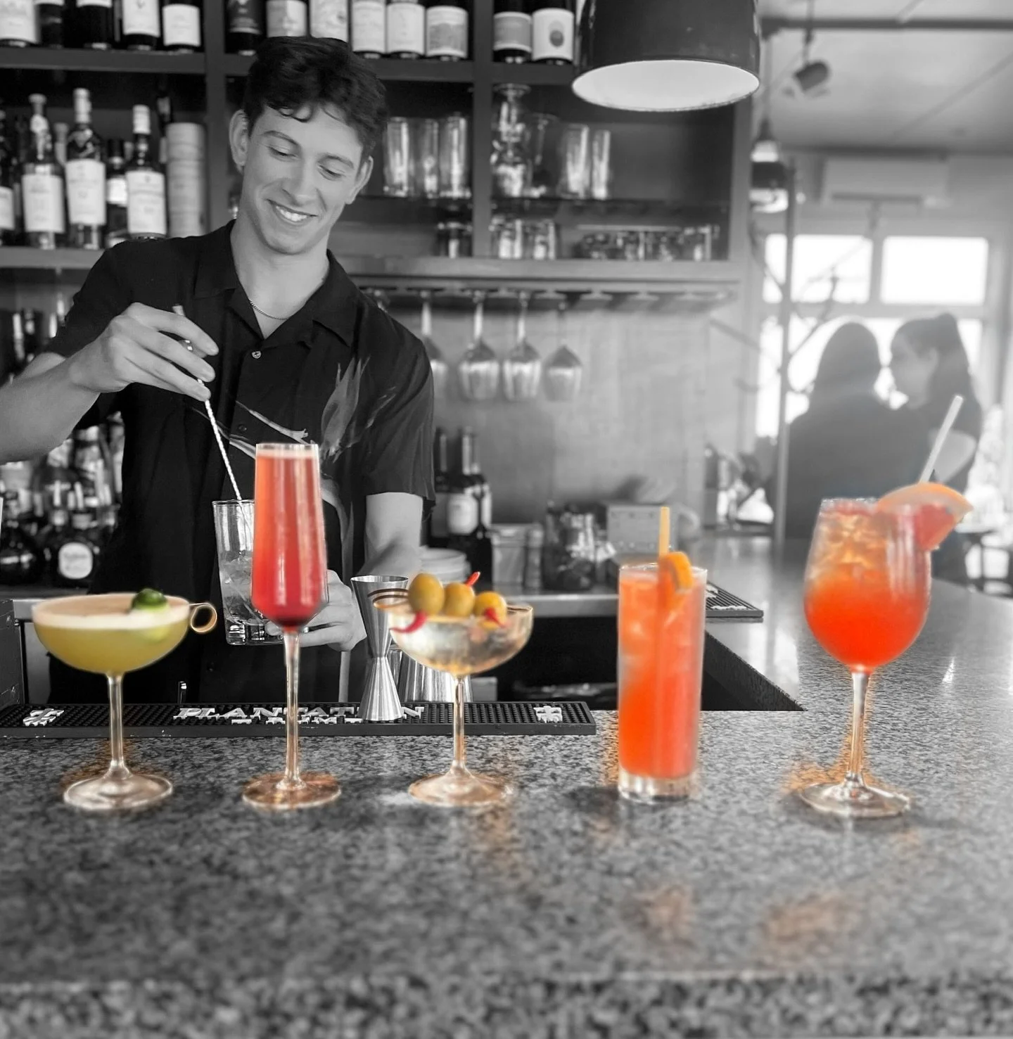 Soaking up summer before it ends!🍹
&bull;
&bull;
&bull;
&bull;
#featherandwedge #newengland #restaurant #rockportma #capeannma #northshorema #oceanviews #restaurantbythesea #cocktails #summerdontgo