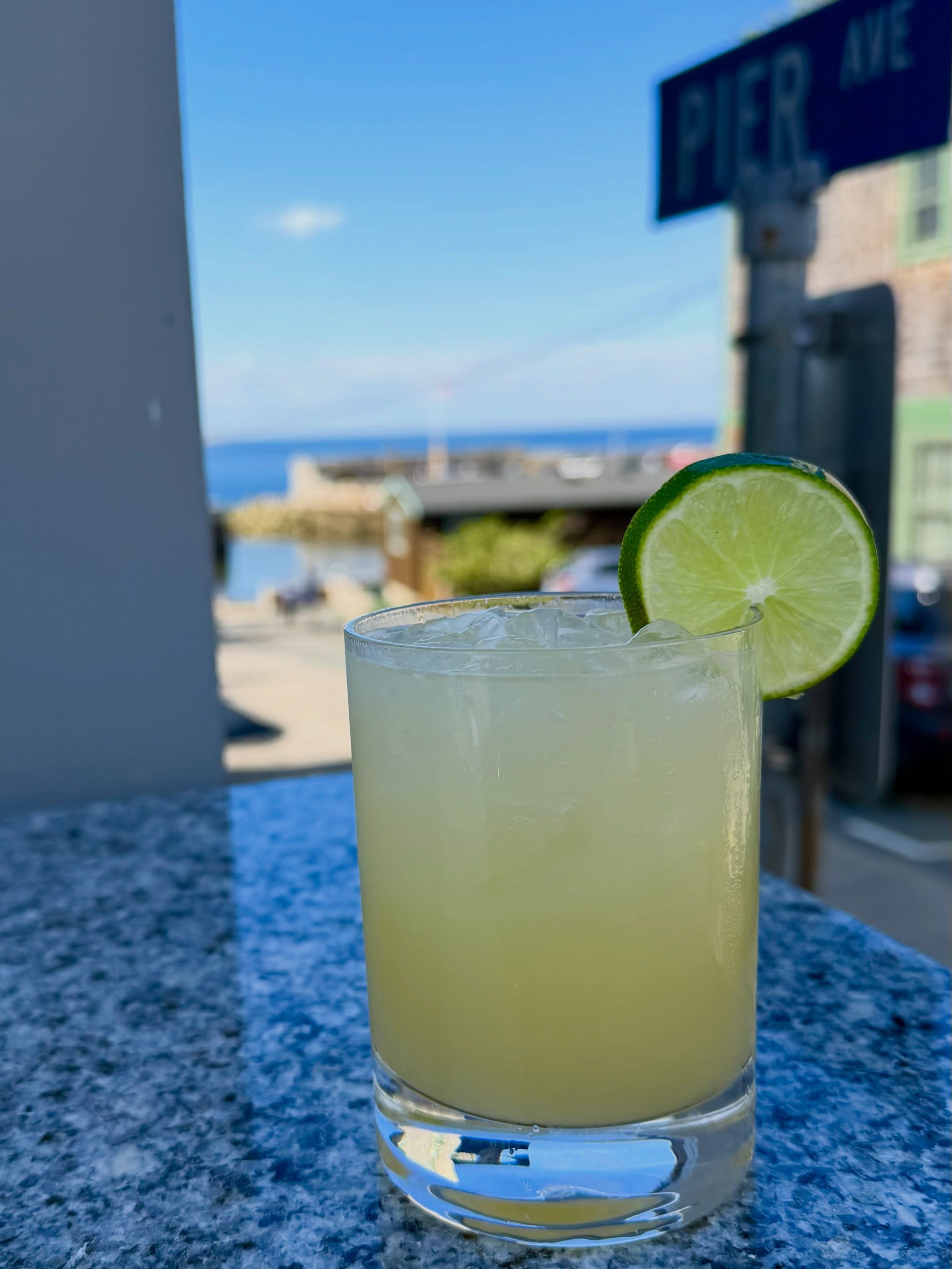 Spicy margaritas by the sea 💃🏼

Made with jalape&ntilde;o infused tequila, pineapple juice, cointreau, agave and lime🍋&zwj;🟩