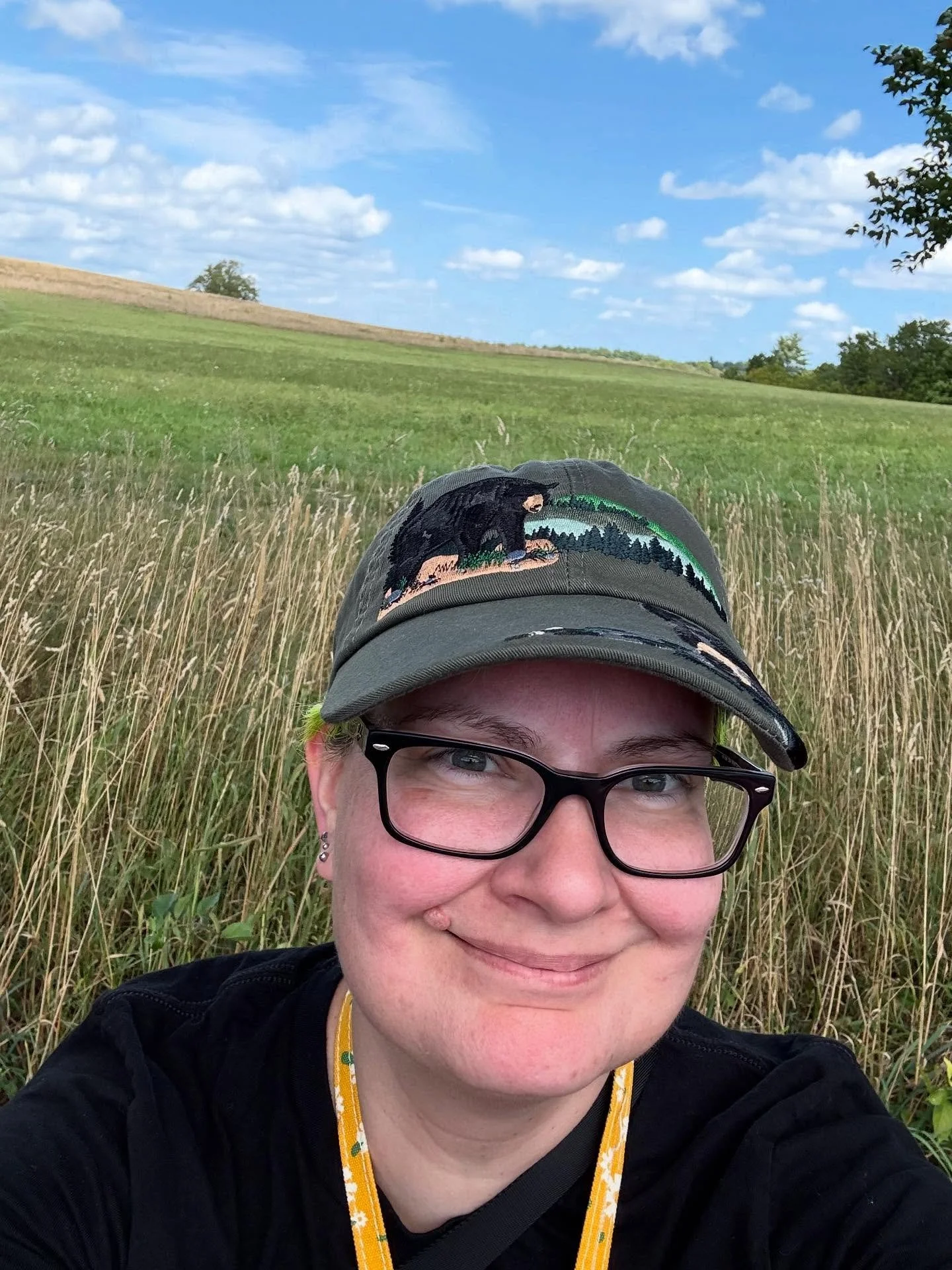 Amazing day to go for a meadow hike. Now, back home to write more words. #hiking #meadowflowers @thetrustees #dexterdrumlin