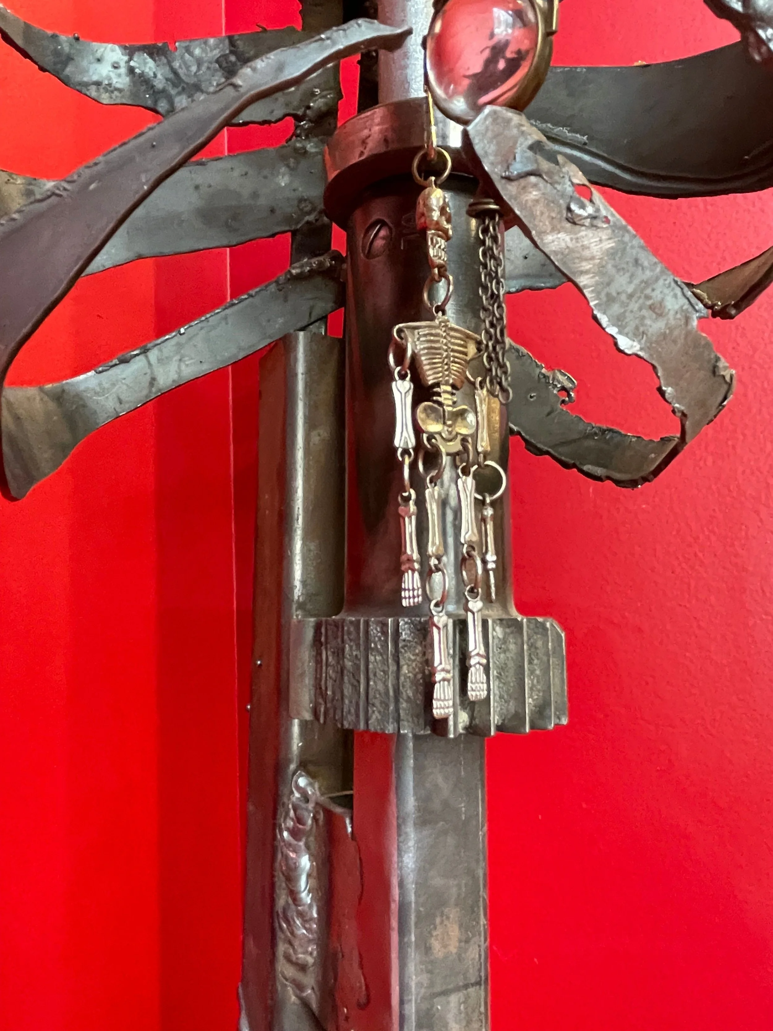 MAVIN SKELETON2.jpeg