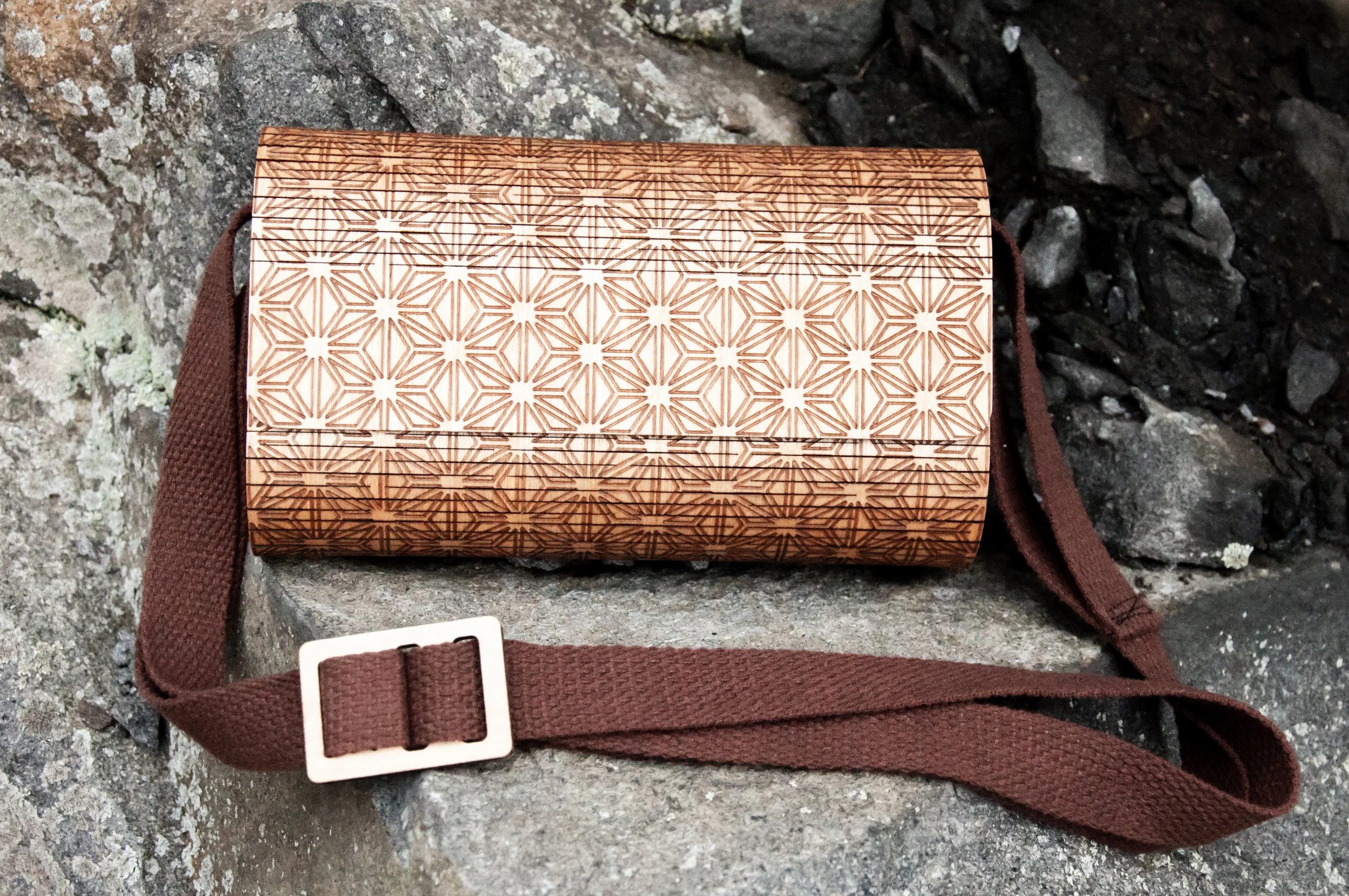 Birch Wood Handbag - Asanoha Pattern