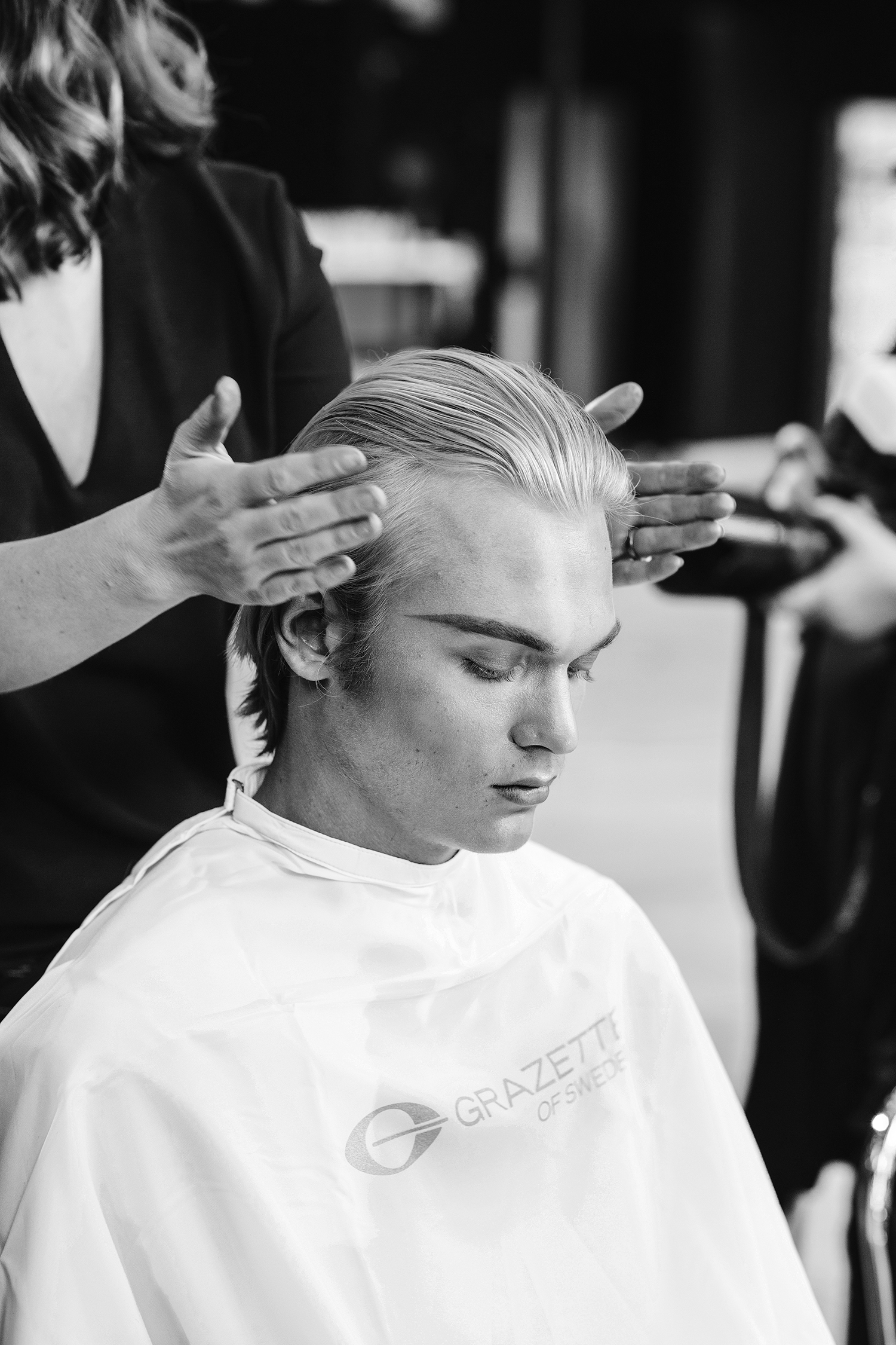 Några bilder från förra veckan när jag var med back stage på fashion week och plåtade för Grazette of Sweden. Det här var förberedelser till Swedish Fashion Talents visning. Så himla kul och inspirerande att få vara med på fashion week se alla stylingar och kreativa visningar. 