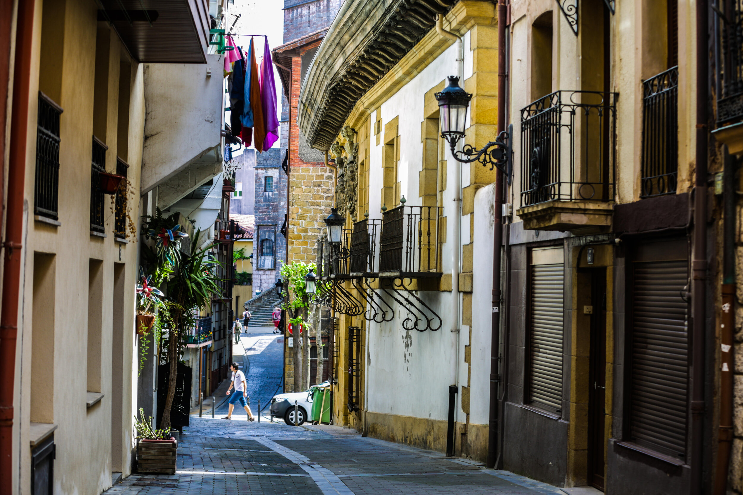  Narrow streets and laneways mark the old part of most towns and villages, life on life, and yet people are lonely and broken. People live in close proximity and yet don’t know their neighbours. 