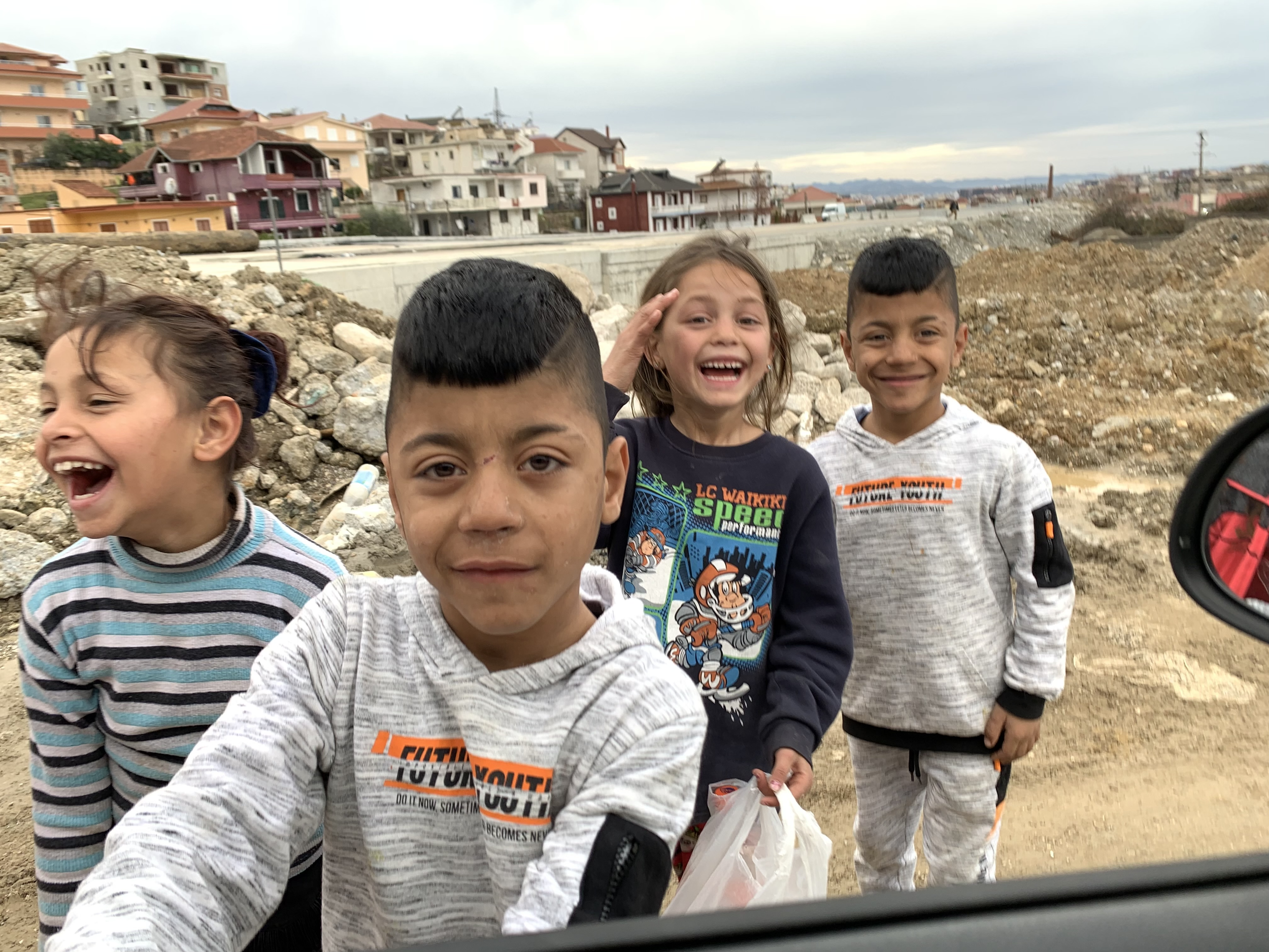 Roma Kids 1.png