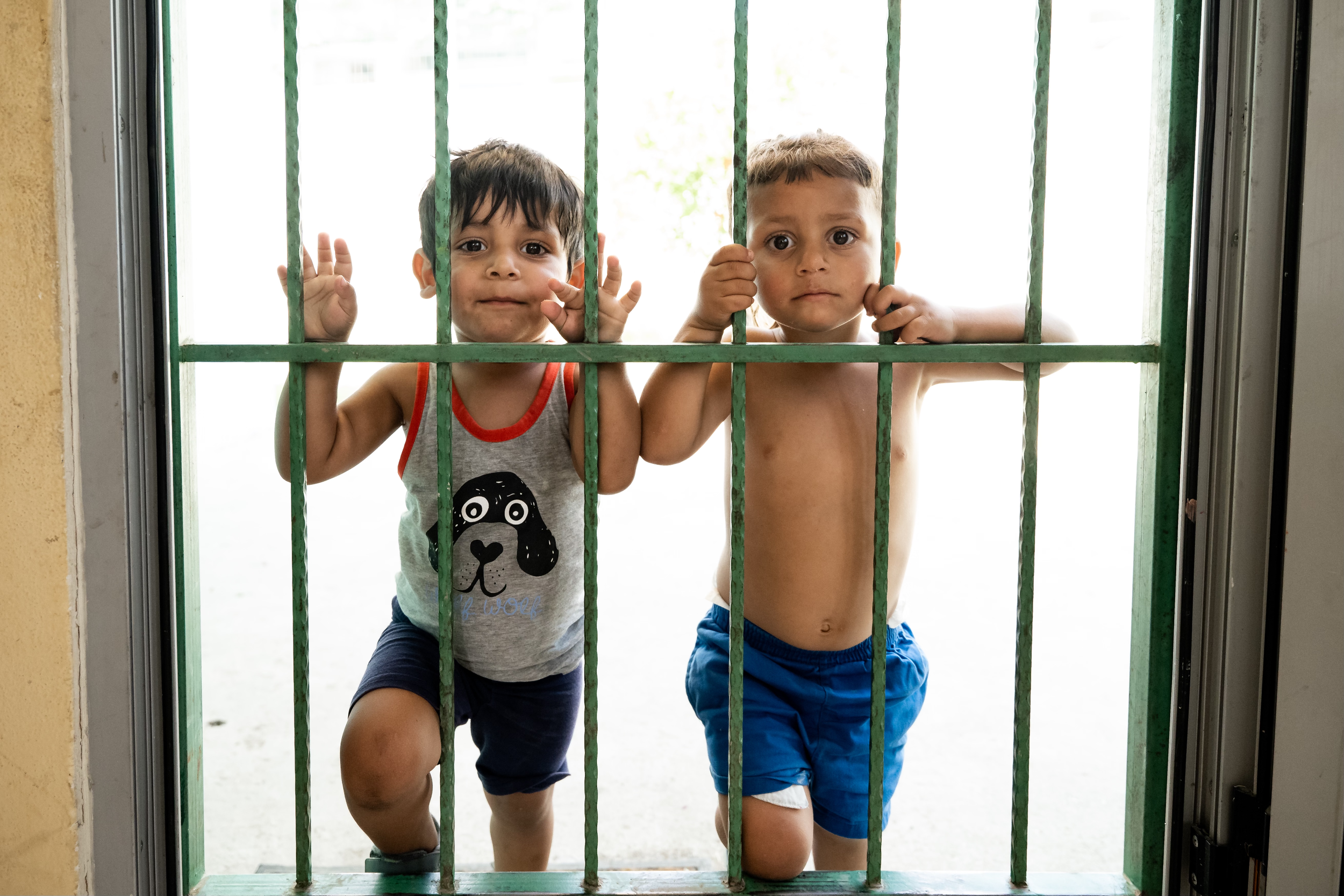 roma kids 2.png