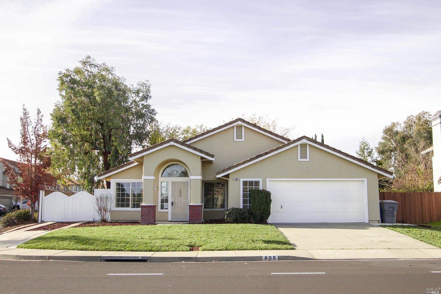 898 Christine Dr., Vacaville*