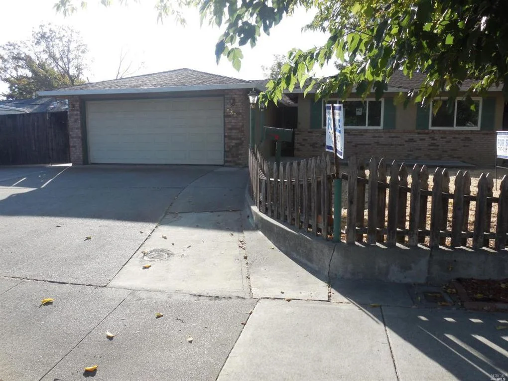 332 Beelard Dr., Vacaville*