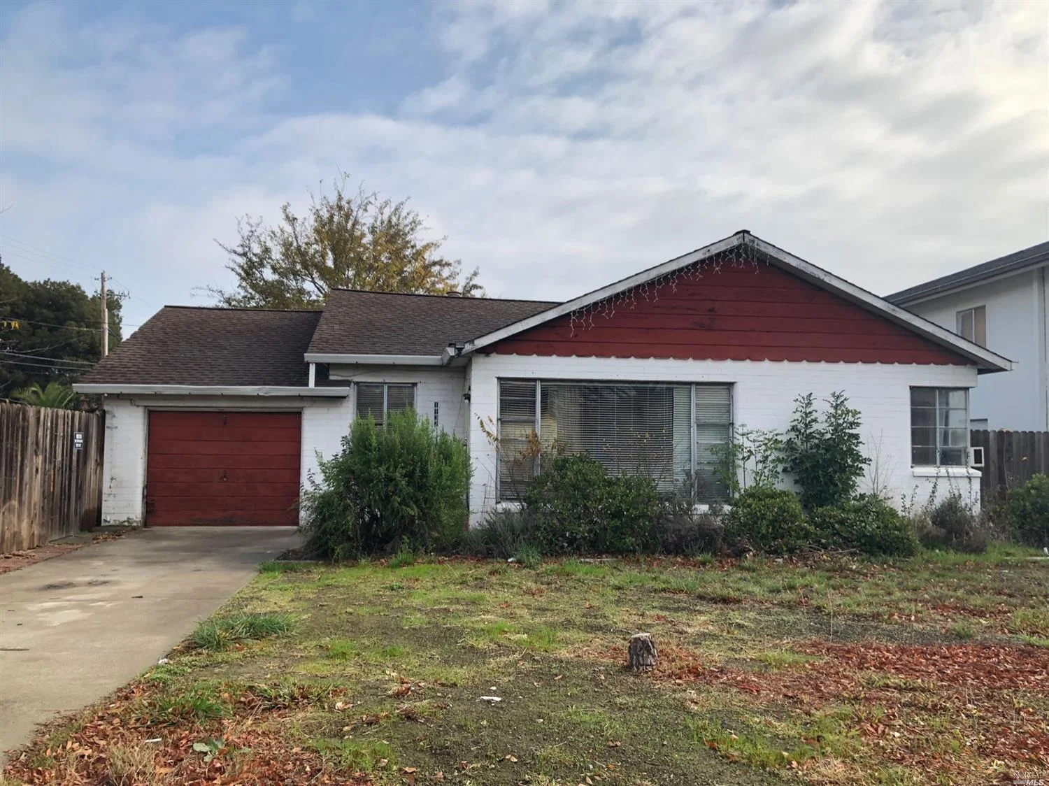 1132 Washington St | Sold 12/24/18 at $200,000