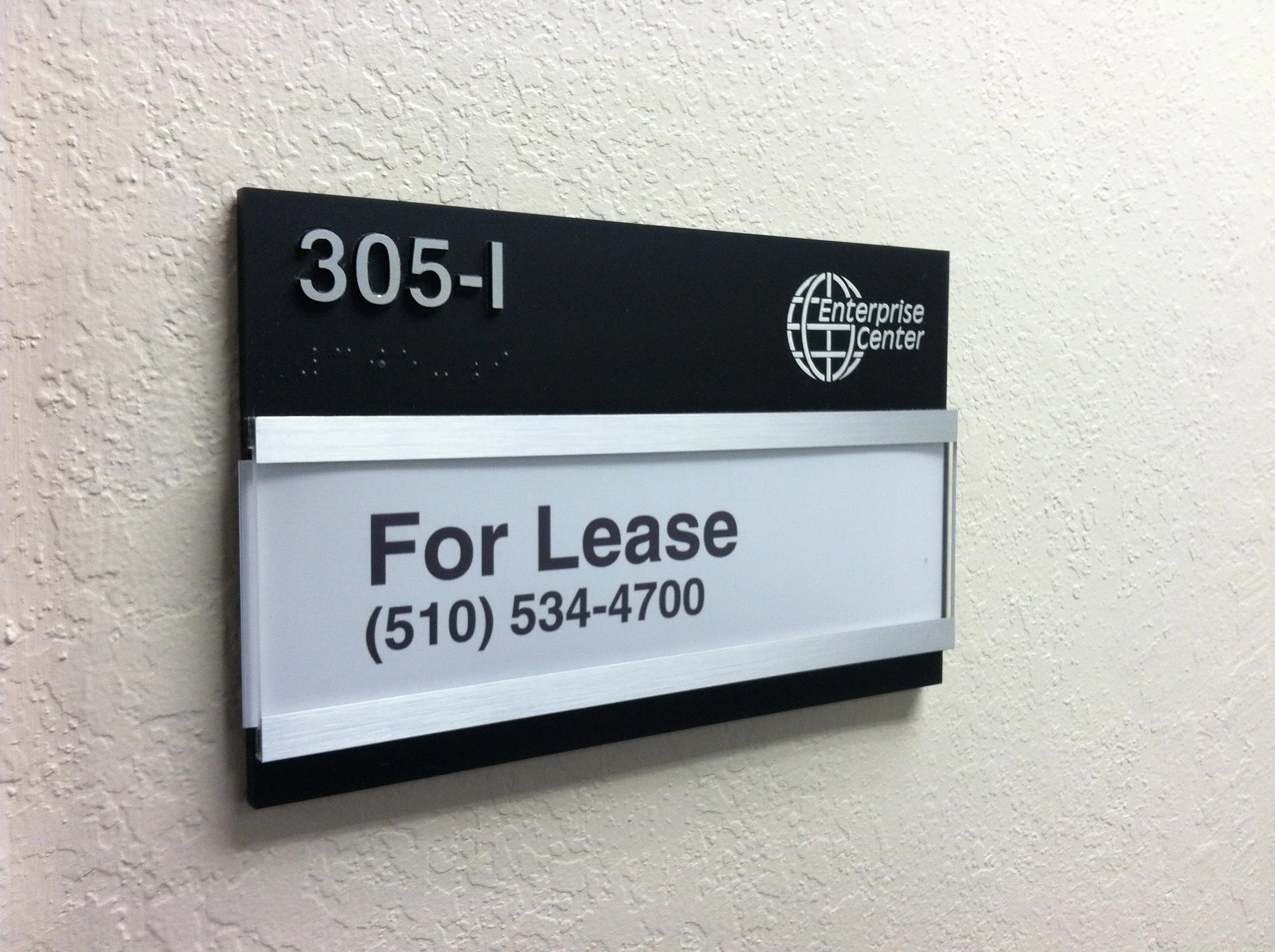 custom-ada-suite-insert-sign.jpg