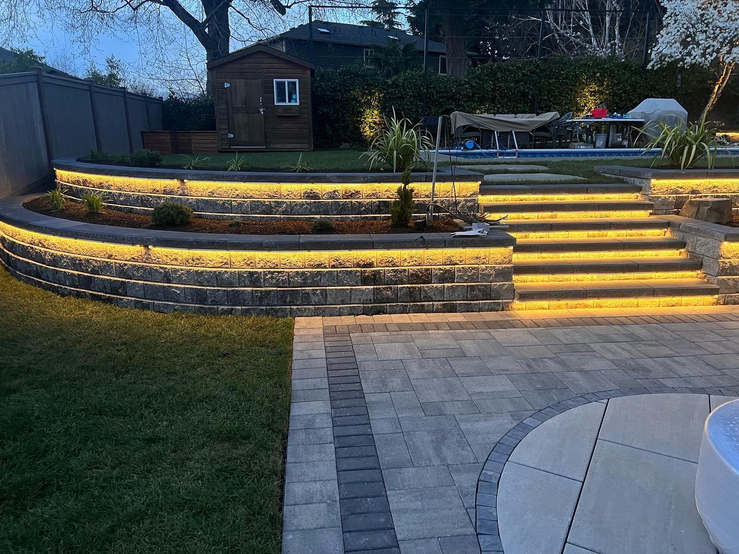 Contact us at ediscapes@info.com  #retainingwall #hardscape #lighting #oasis #seattle #inlay #design #landscape #ediscapes