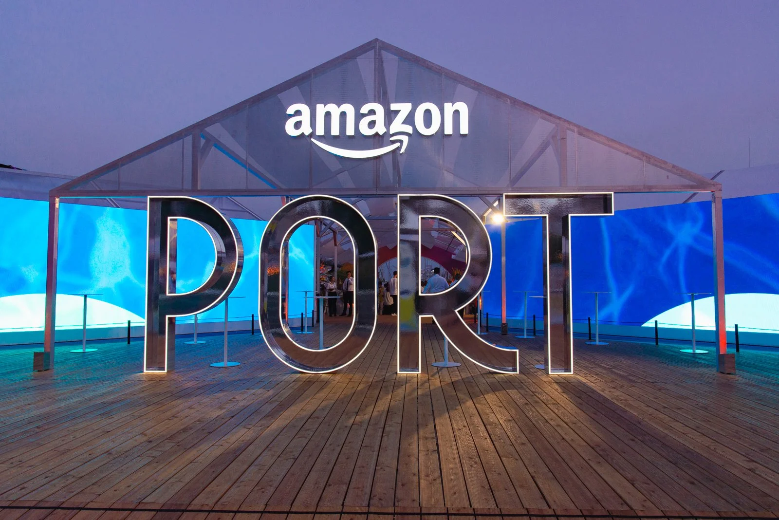Amazon_Cannes-400.jpg
