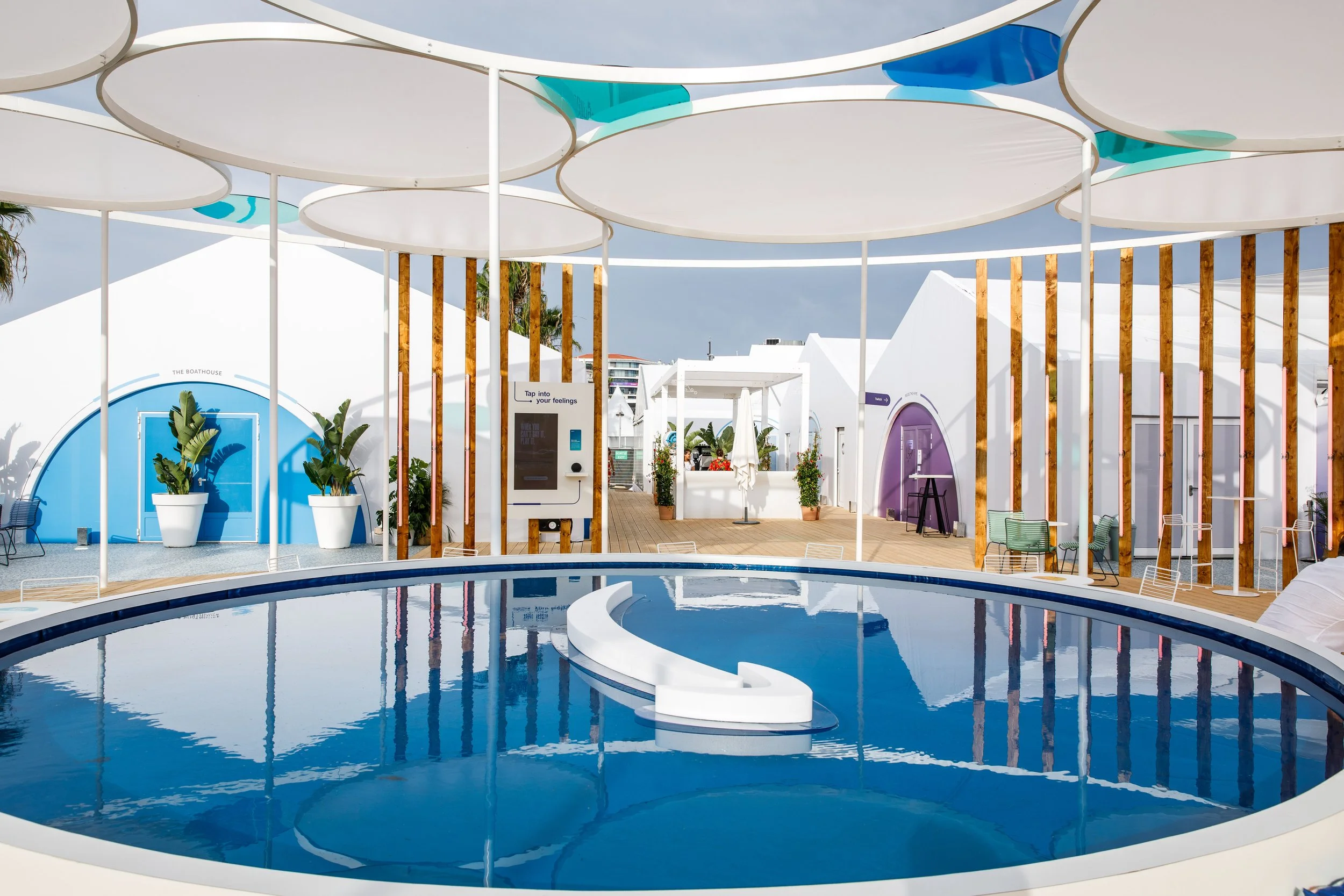 Thursday Christian-136.jpg