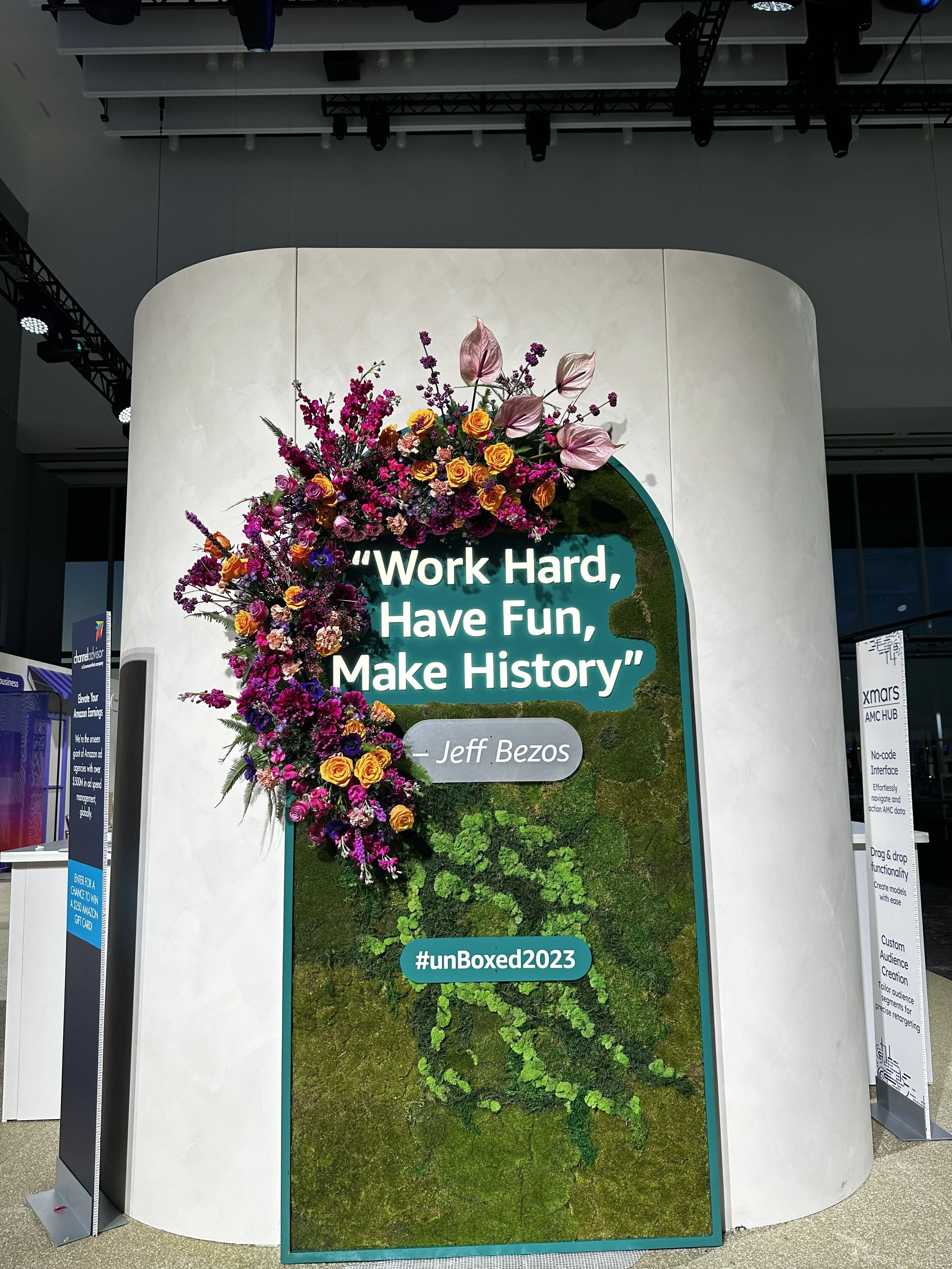 Jeff Bezos Photo Moment.jpeg