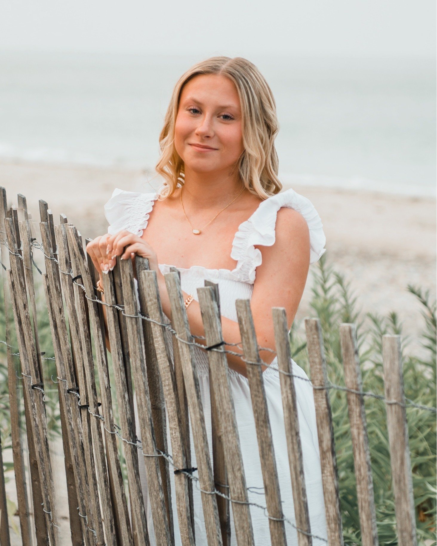 Celebrating Our Seniors - Class of 2025
Isabella Sawyer - Pembroke High School

Bella has been a dancer at Boss Academy for the past 11 years, taking ballet, tap, jazz, hip hop, and tumbling, and has been an assistant teacher for 5 years. She has als