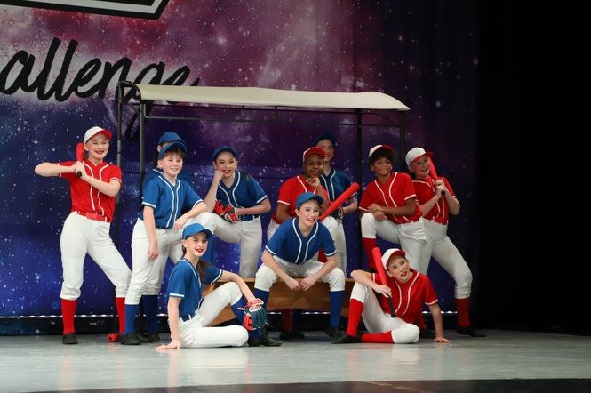 I Don&rsquo;t Dance (Junior Team) ⚾️