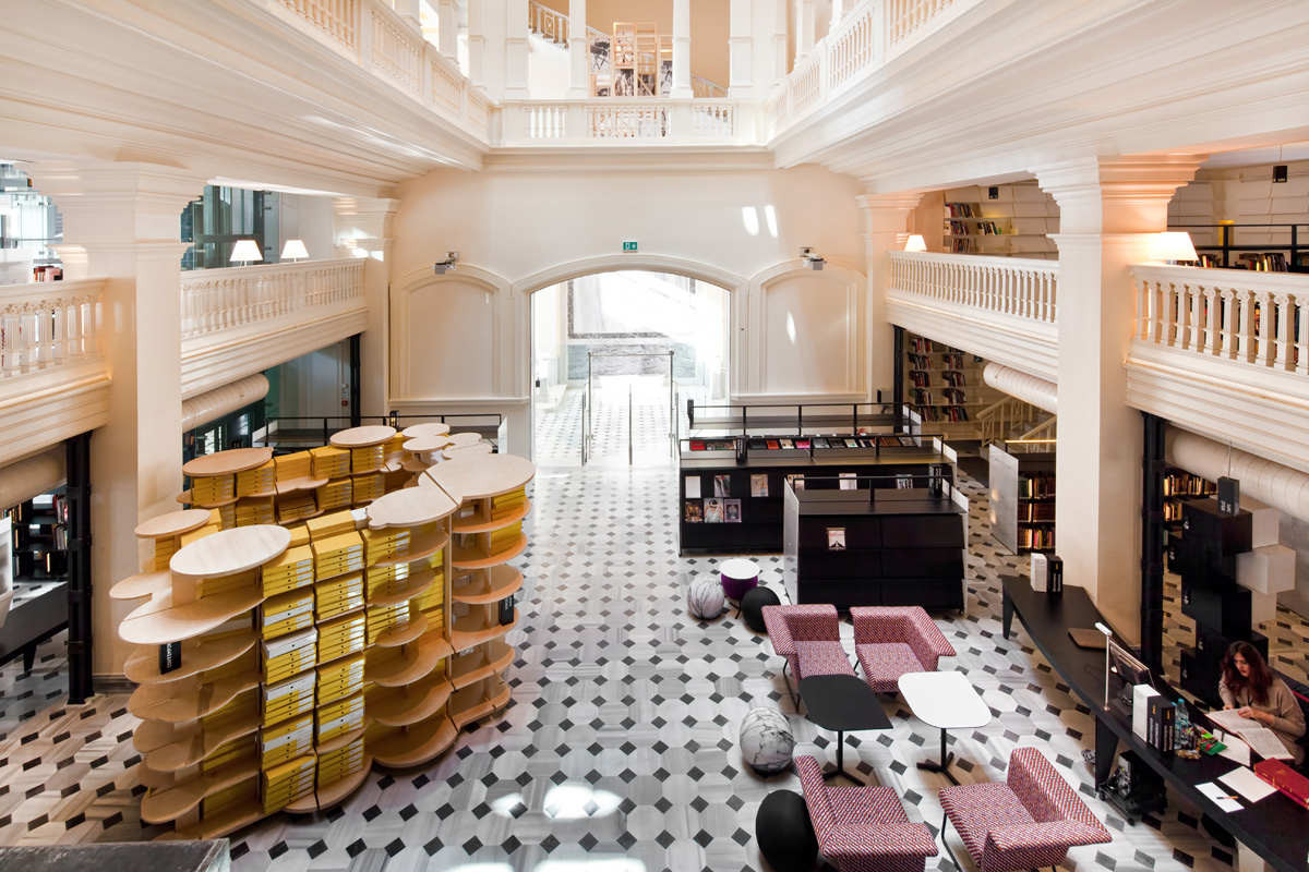 Category interior design: SALT Research Center