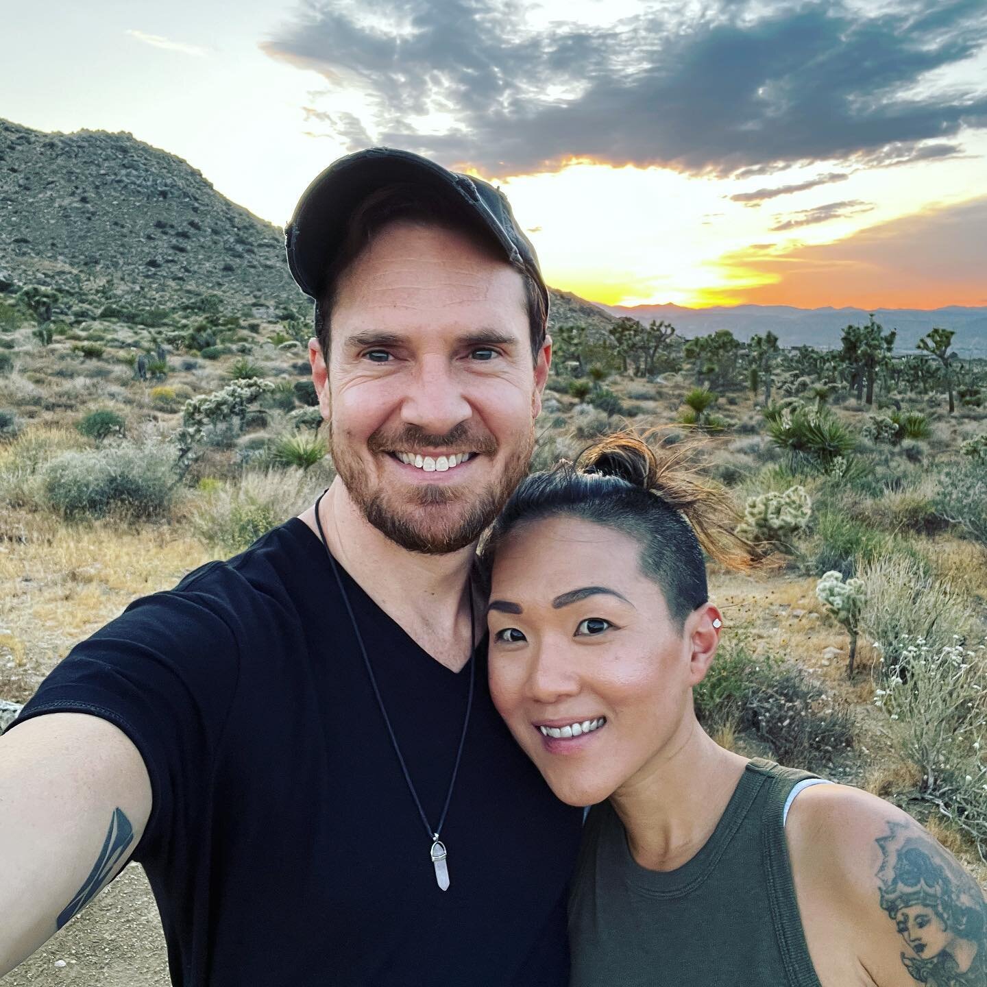 ❤️ Had such a lovely time last week with the beautiful @freedewi for a writing retreat in Joshua Tree followed by an enchanted evening at The Magic Castle. Sayang, thank you for being the amazing, genius, loving, generous, and gorgeous person that yo