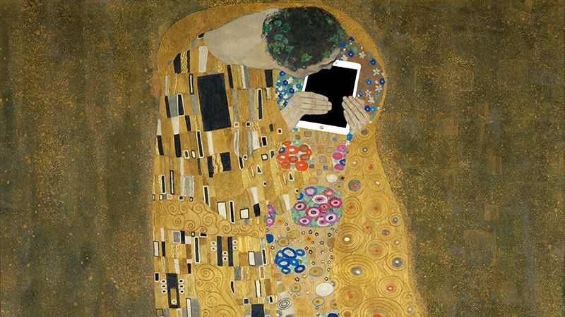 Modern love. (© Kim Dong-kyu)