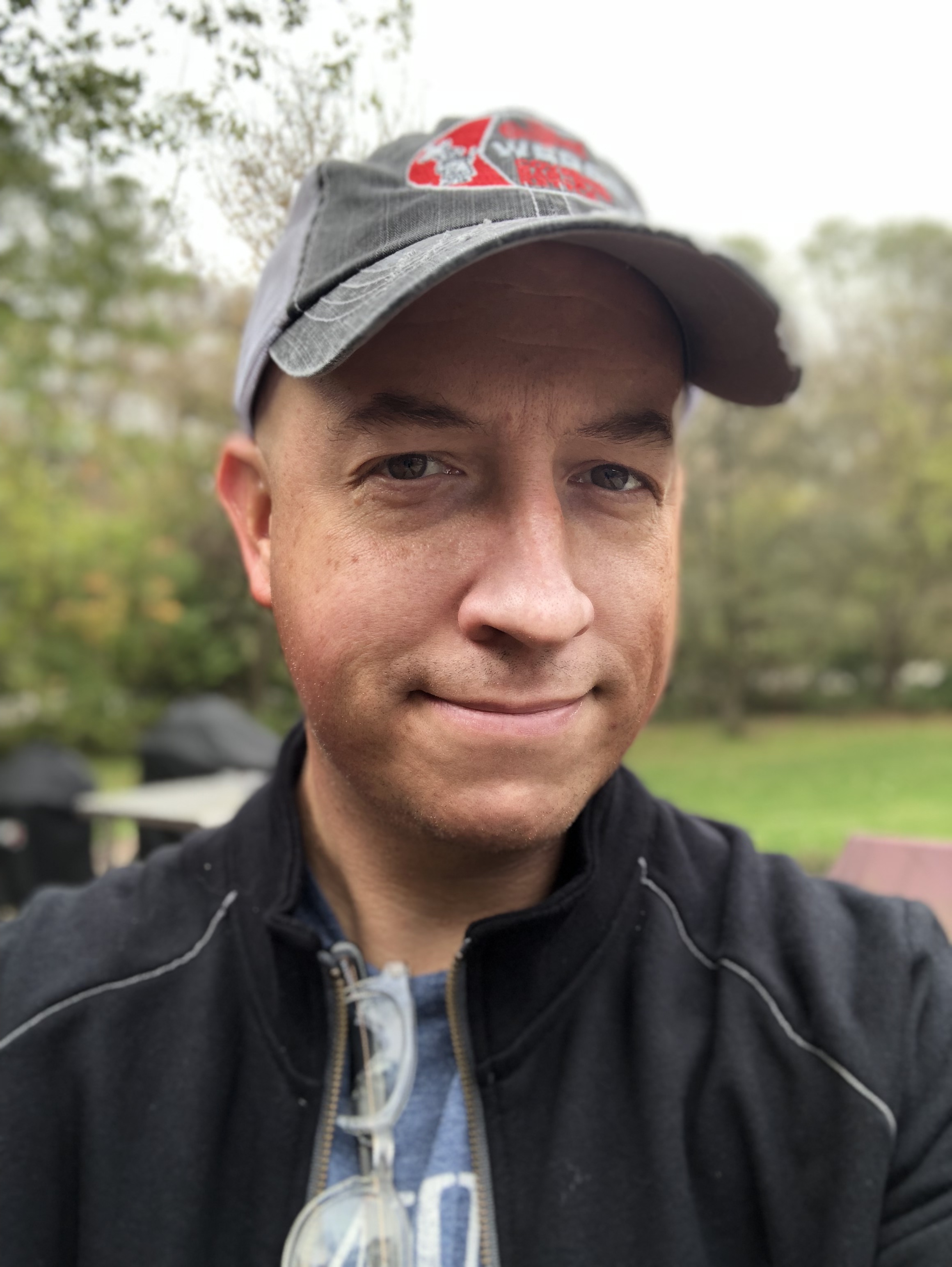 Mike in Topper Weber hat.jpg