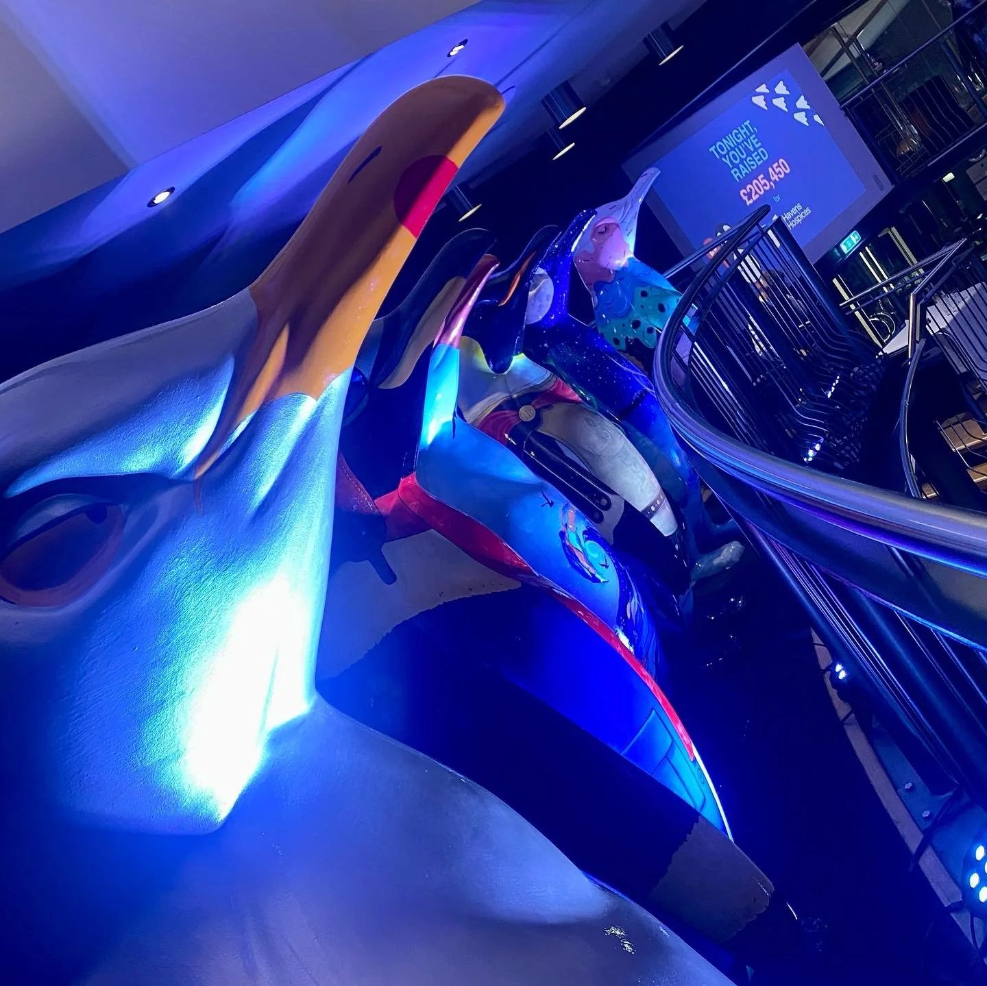 The Waddle-on-Sea auction was an evening to remember, a real celebration of community spirit, with an incredible £205,450 raised for Havens Hospices! 
I am very grateful to have been part of another incredible @havenshospices art trail and it