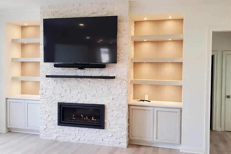 LIVING-MSTR_0006_BuiltinTVFireplace.jpg
