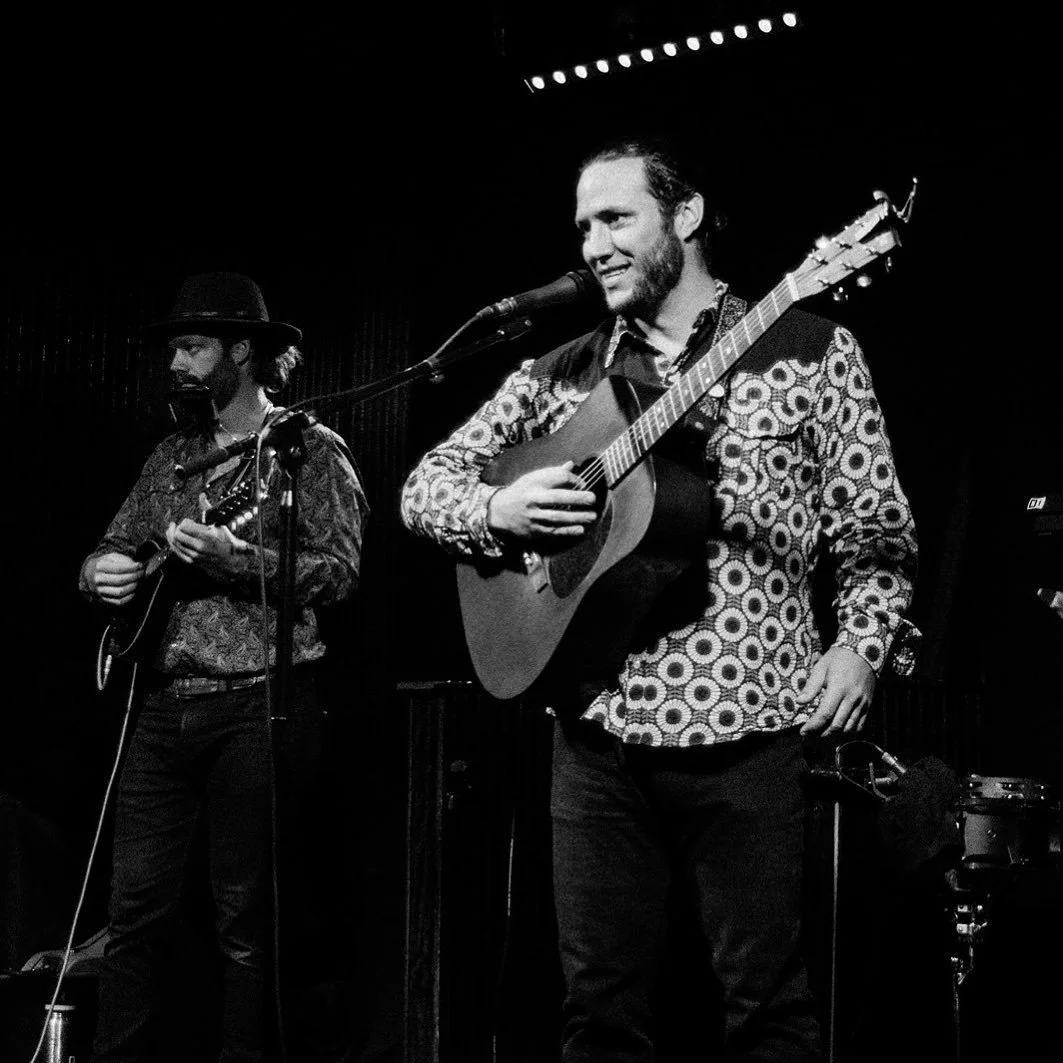 Live Music: Graham Stone