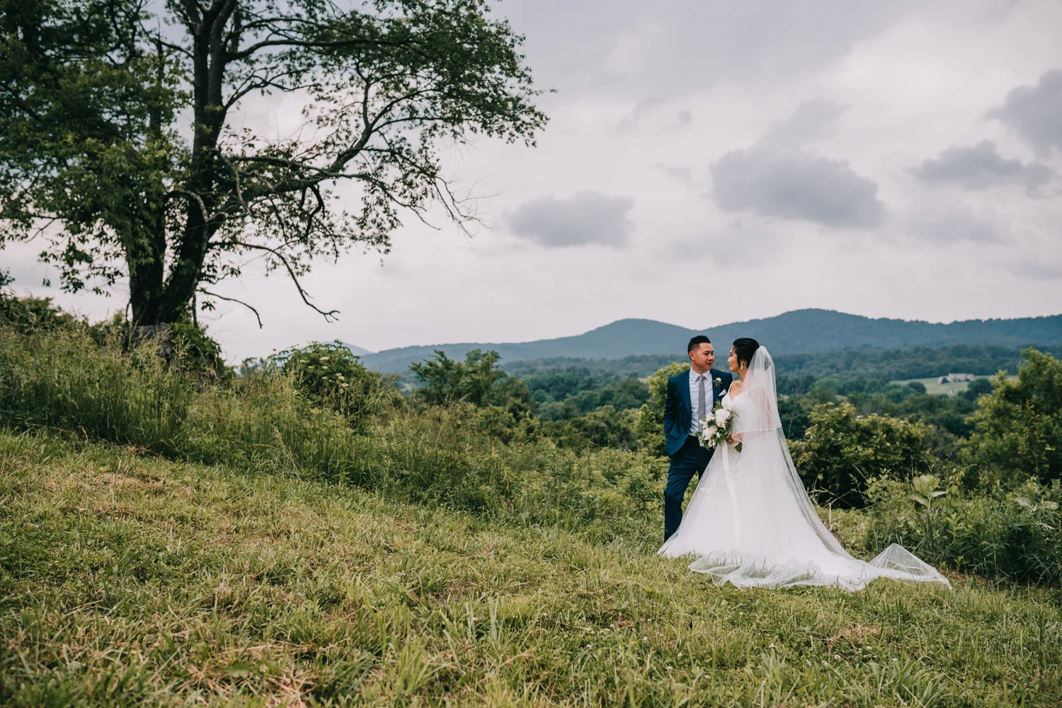 blue valley winery mountain portraits first look