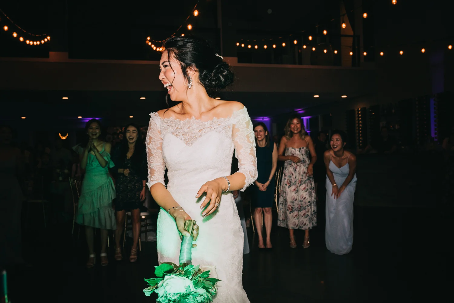 virginia blue valley vineyard and winery wedding -120.jpg