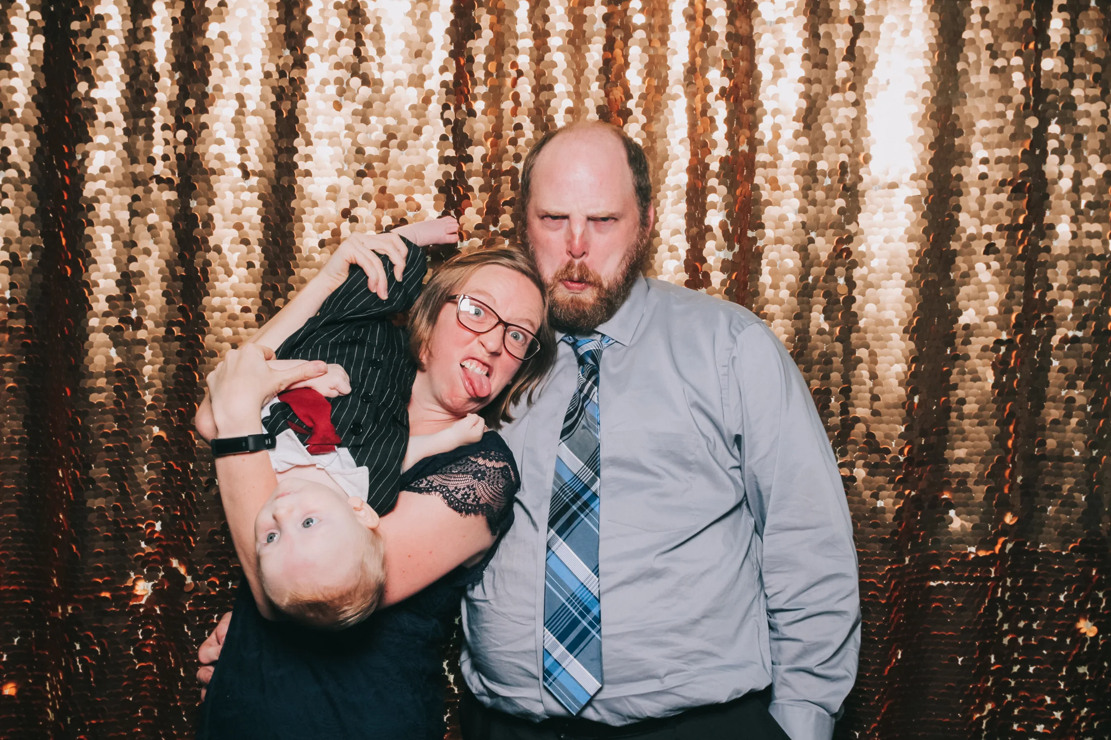 baltimore rusty scupper wedding photo booth-18.jpg