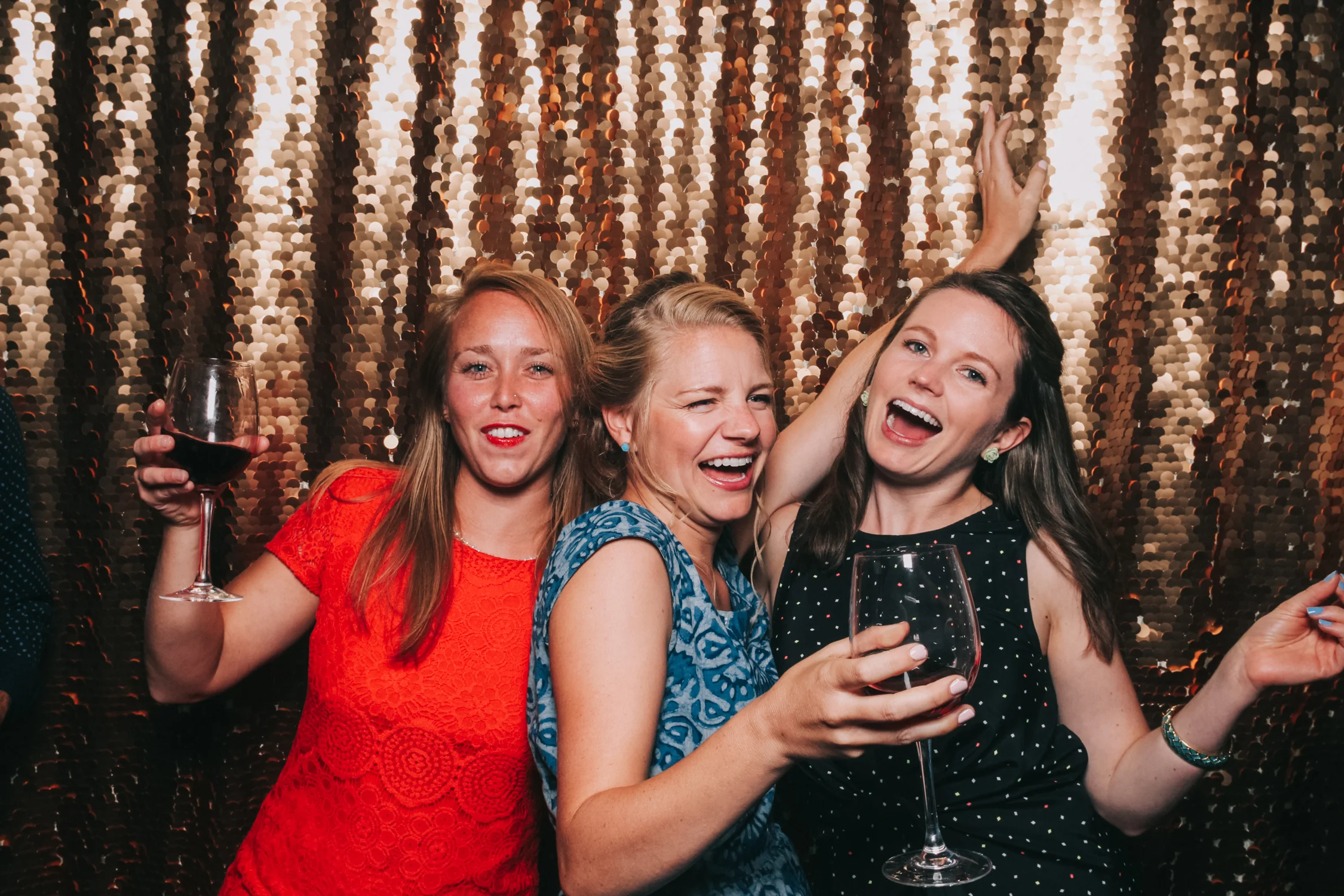baltimore rusty scupper wedding photo booth-27.jpg