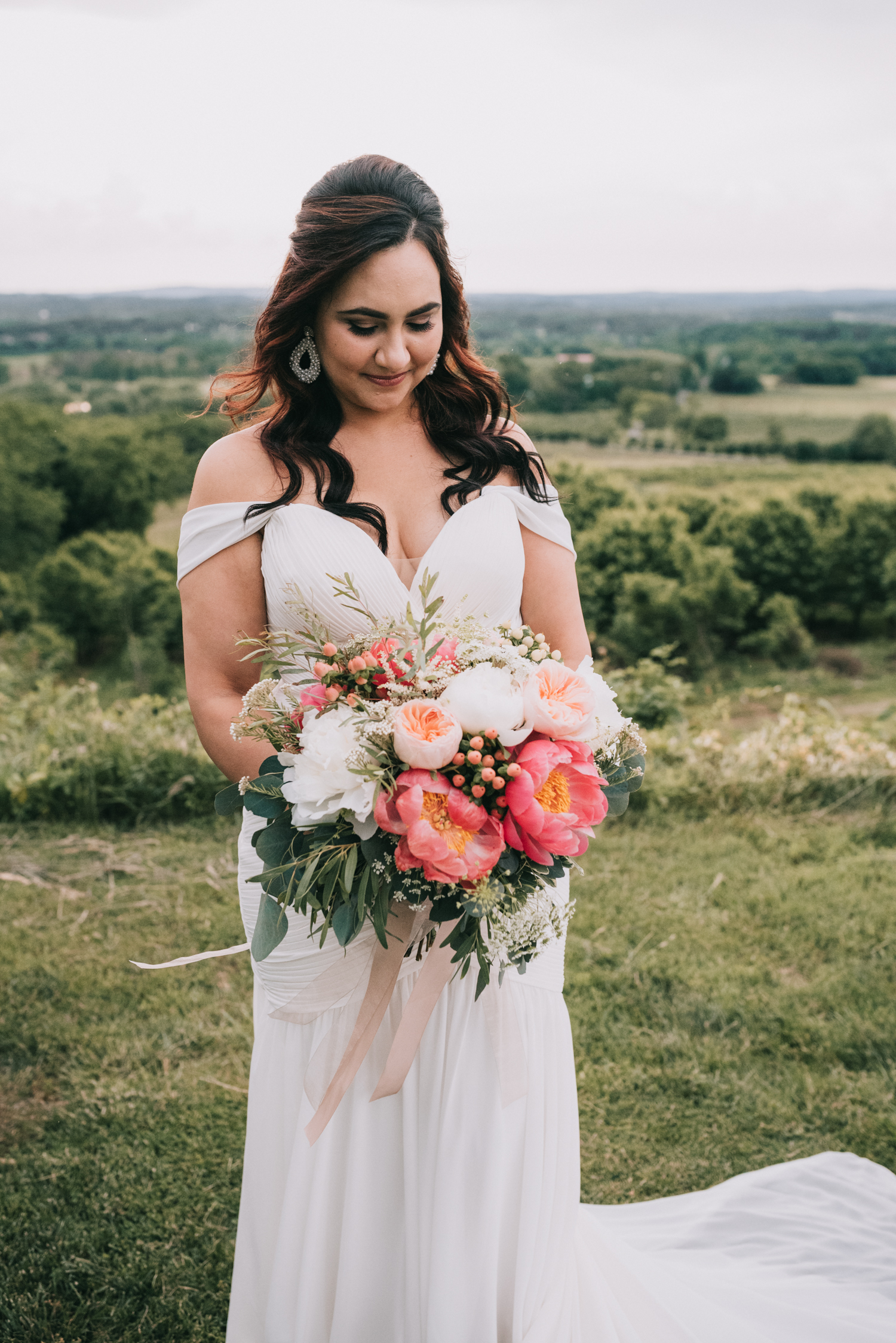 bluemont vineyard wedding virginia-60.jpg