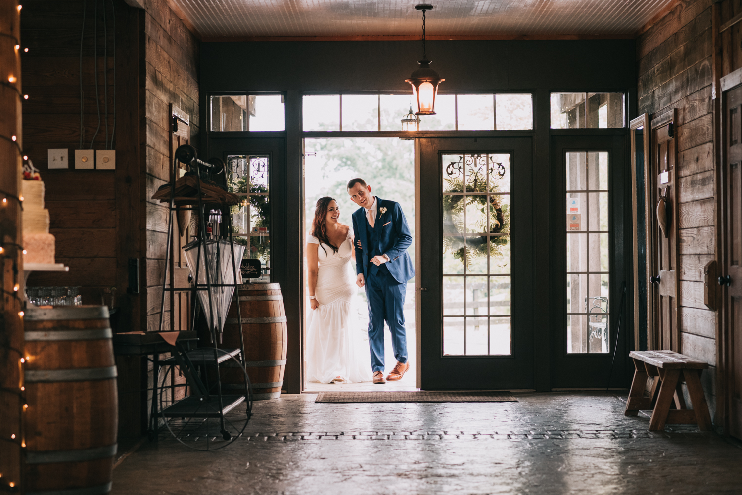 bluemont vineyard wedding virginia-100.jpg