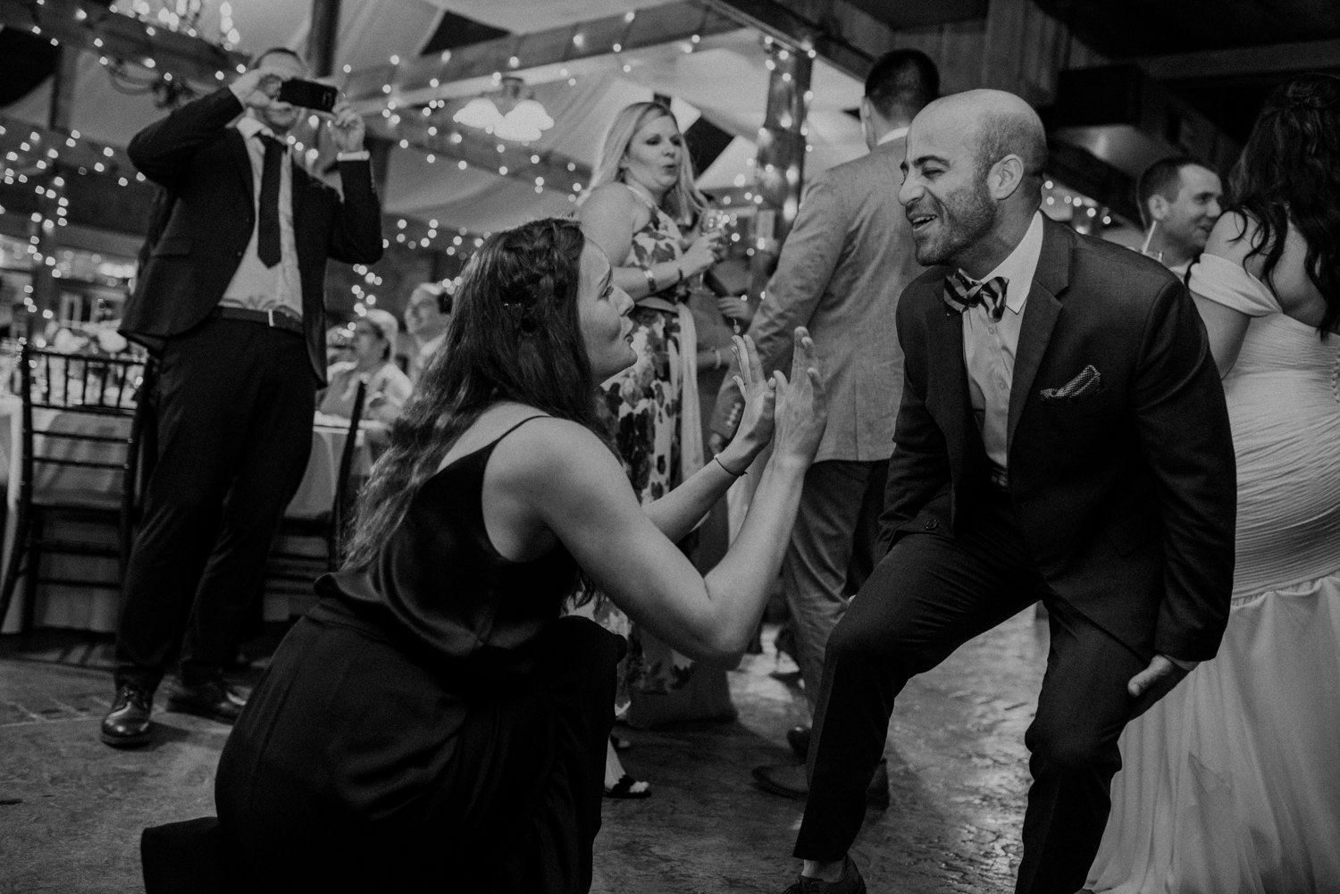 bluemont vineyard wedding virginia-118.jpg