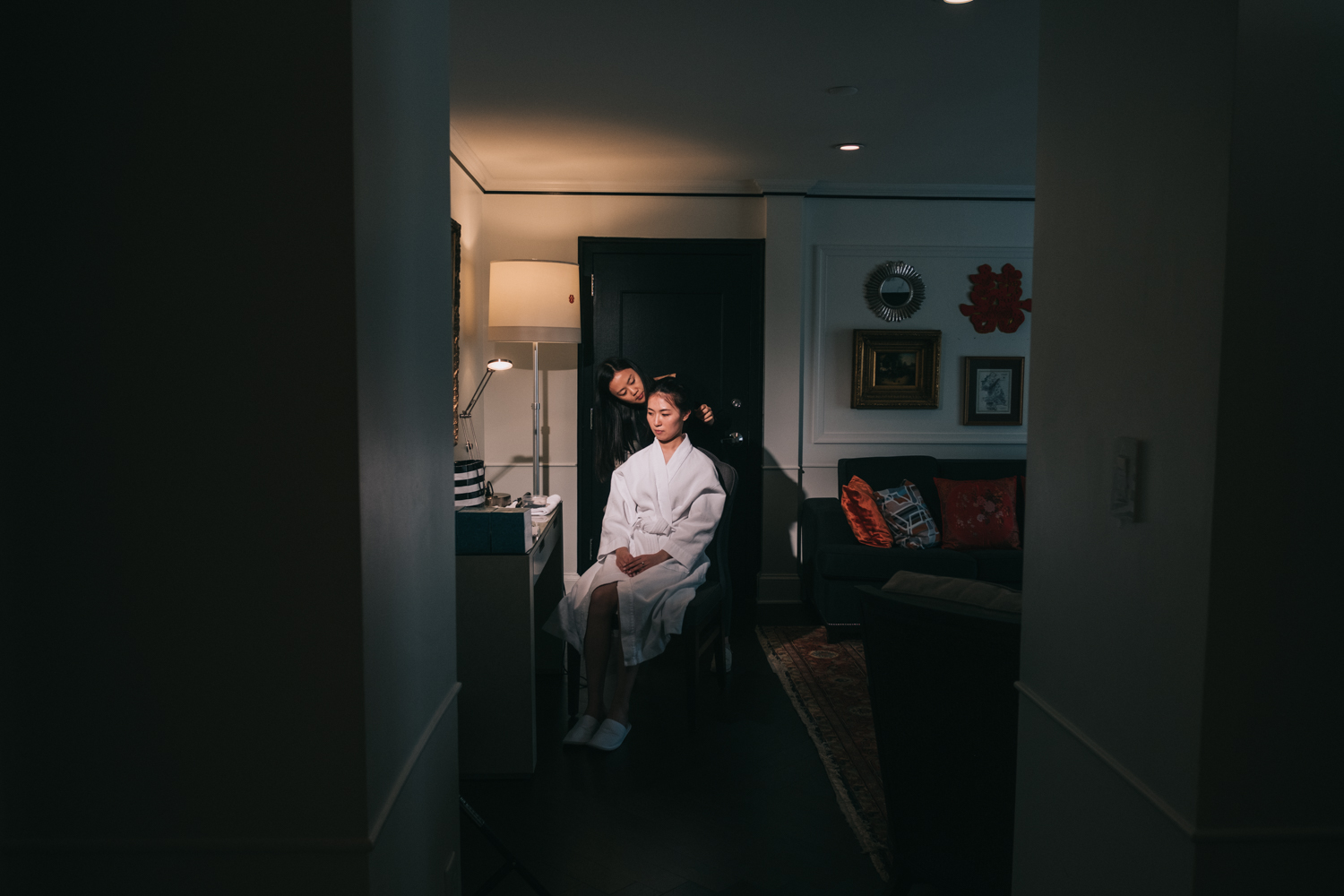 Washington DC Phoenix Park Hotel Bride Getting Ready