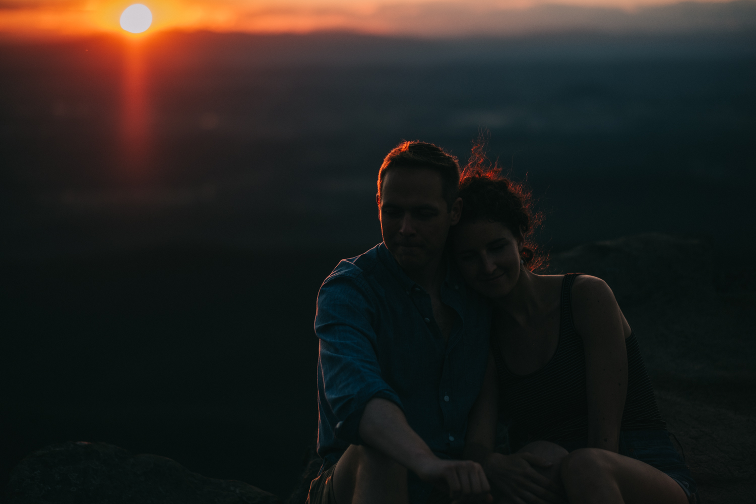 sunset engagement session in the shenandoah mountains