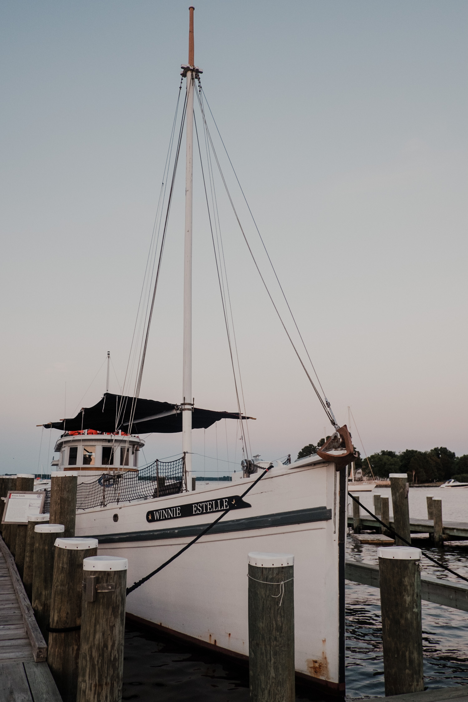 chesapeake bay maritime museum sailboat at the docks