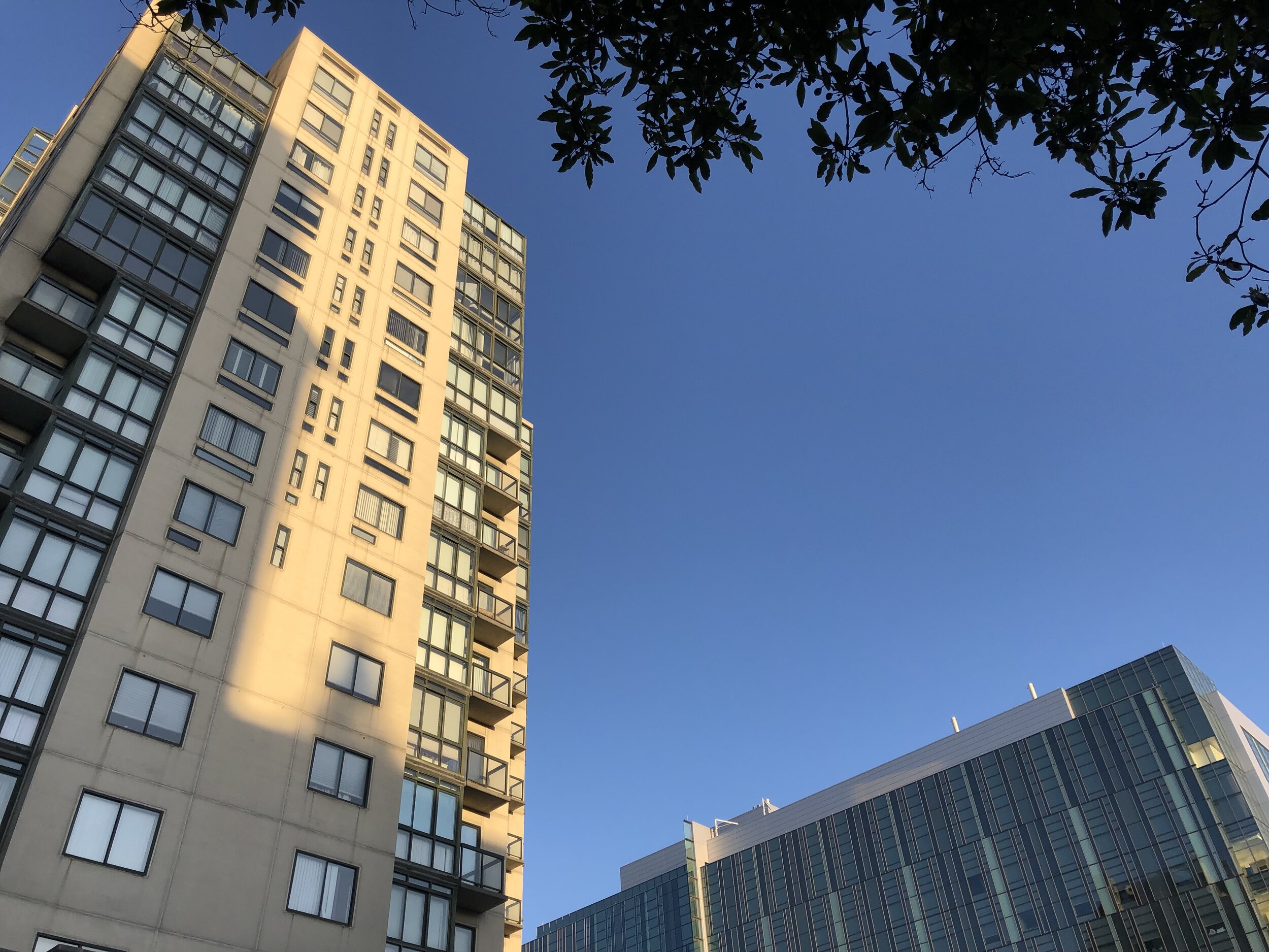 1 Daniel Burnham Ct #824