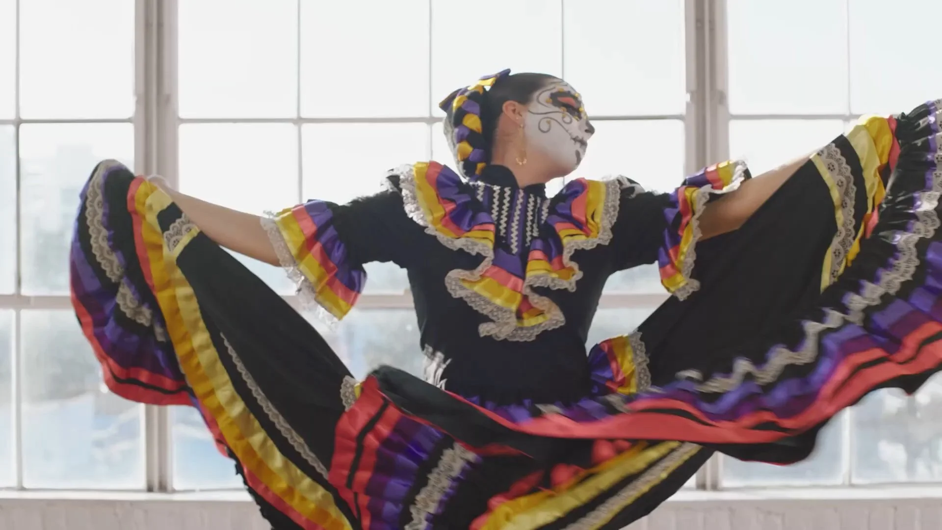 How Matisse Rainbolt Celebrates Día de Muertos