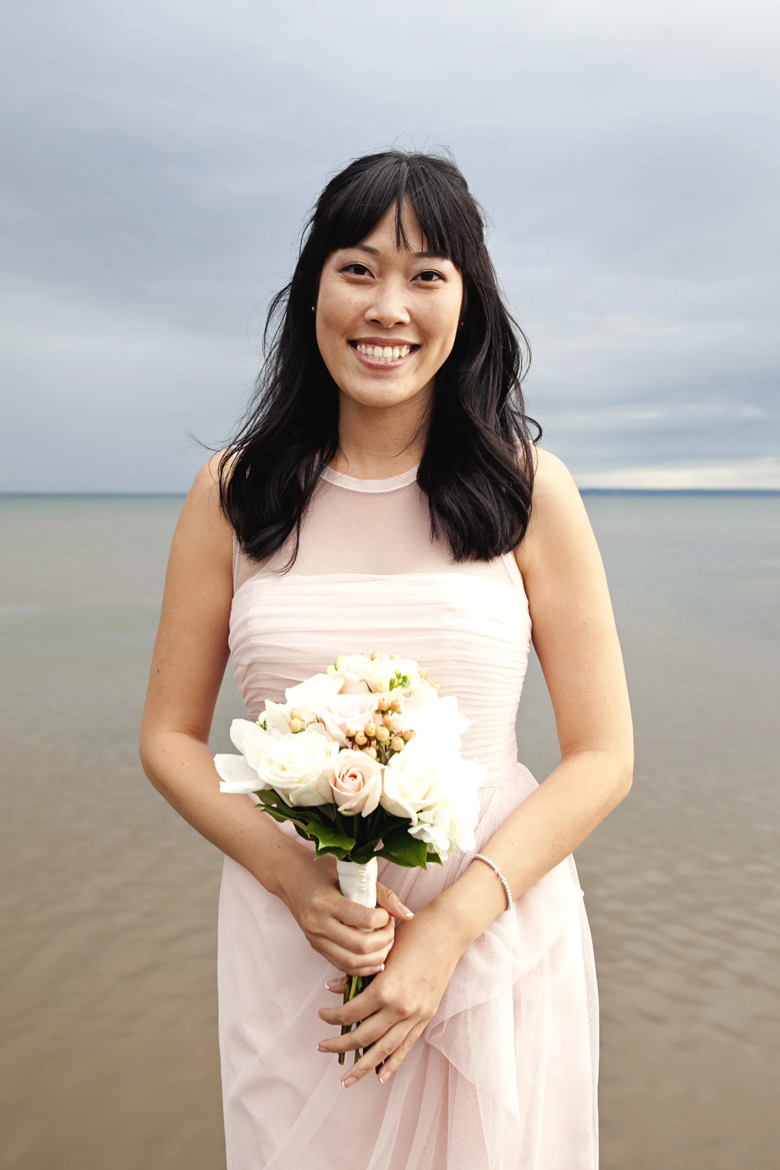 Bridal photos done at Oakville Lakeshore in Ontario