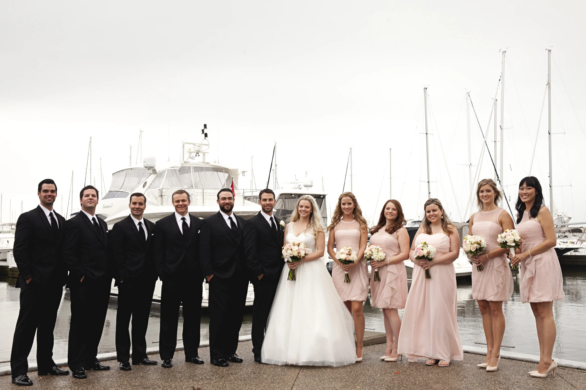 Rainy day bridal party photos in Oakville, Ontario