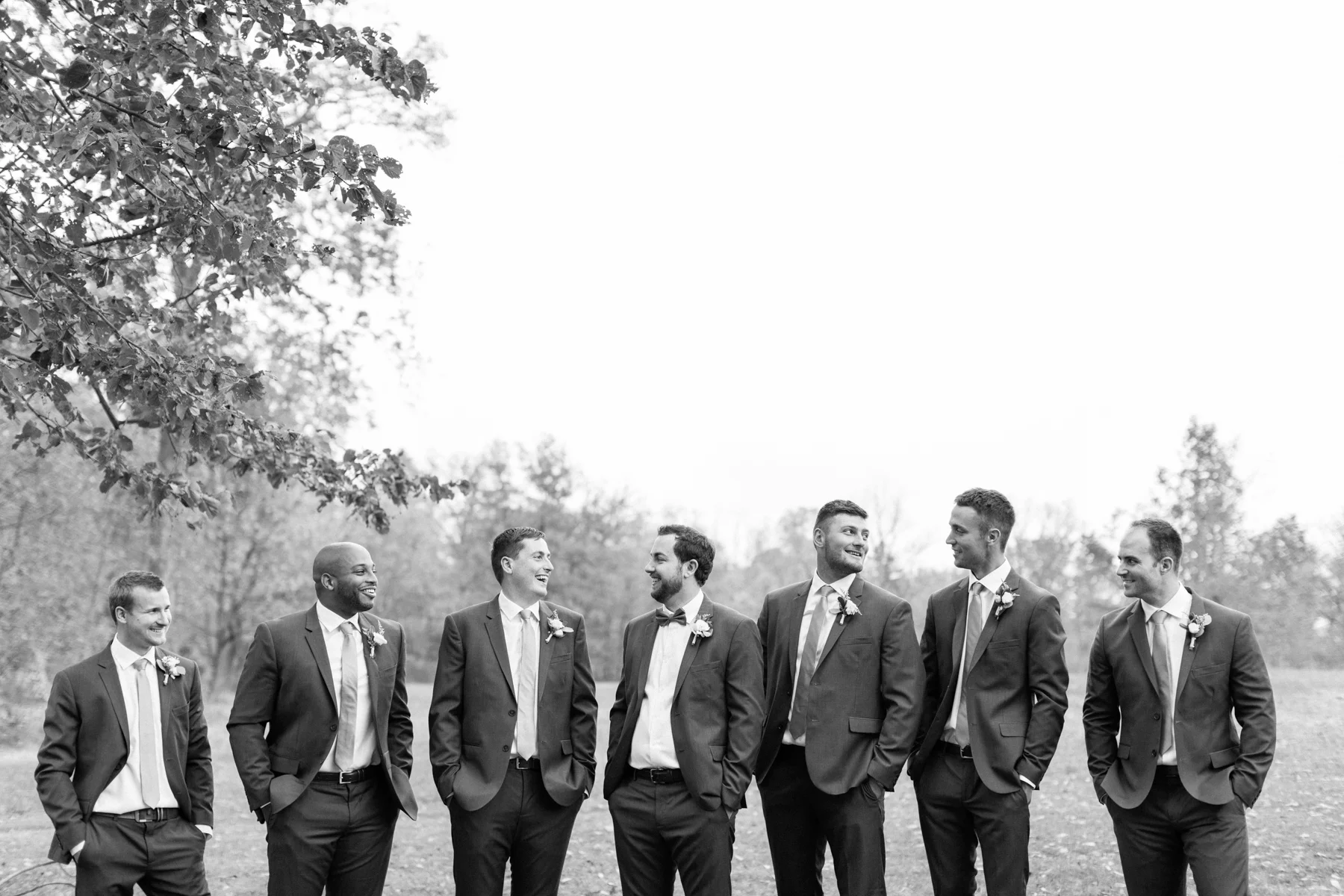 groomsmen photos outside