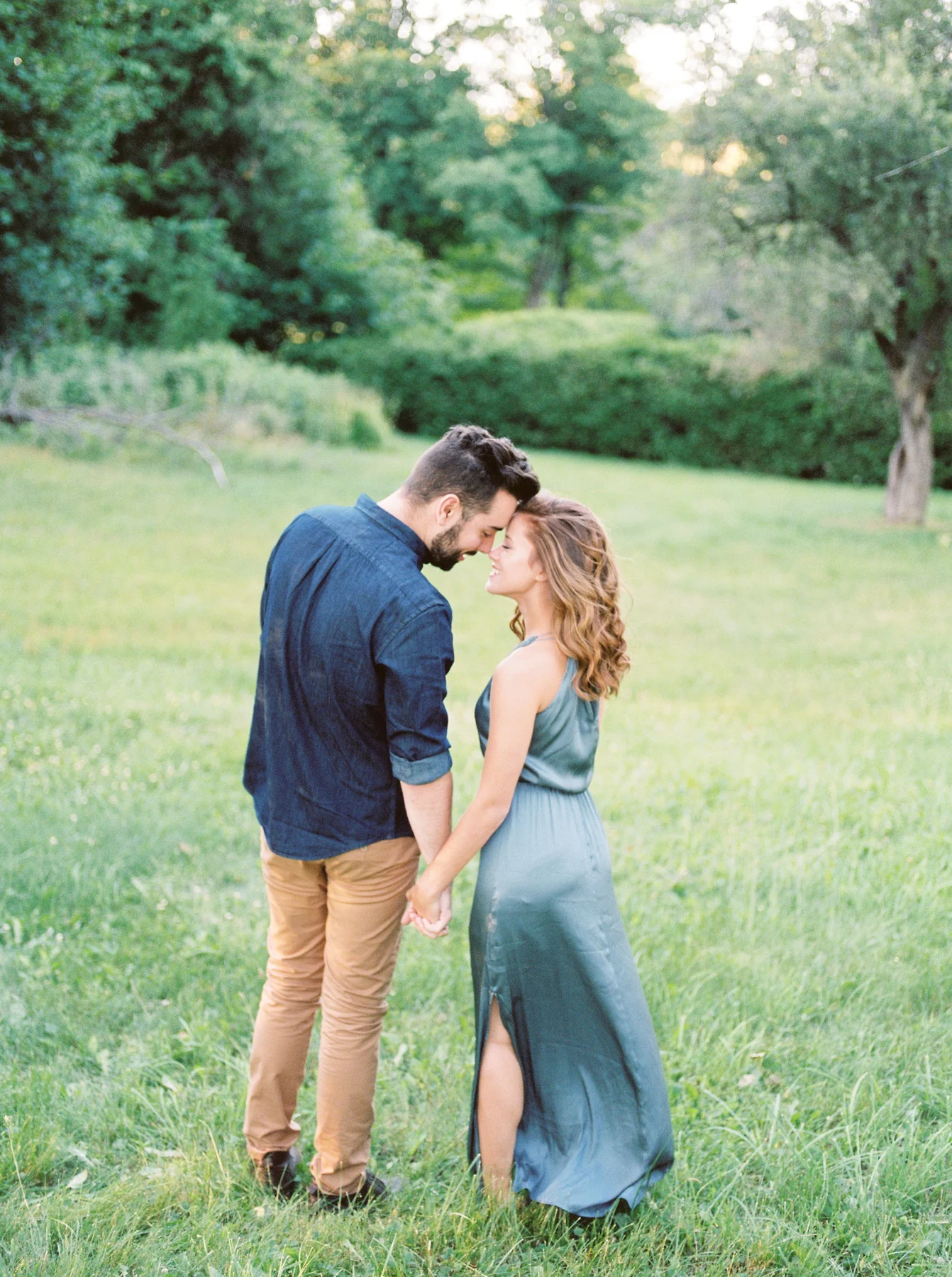 engagement photos at scotsdale farm in ontario.
