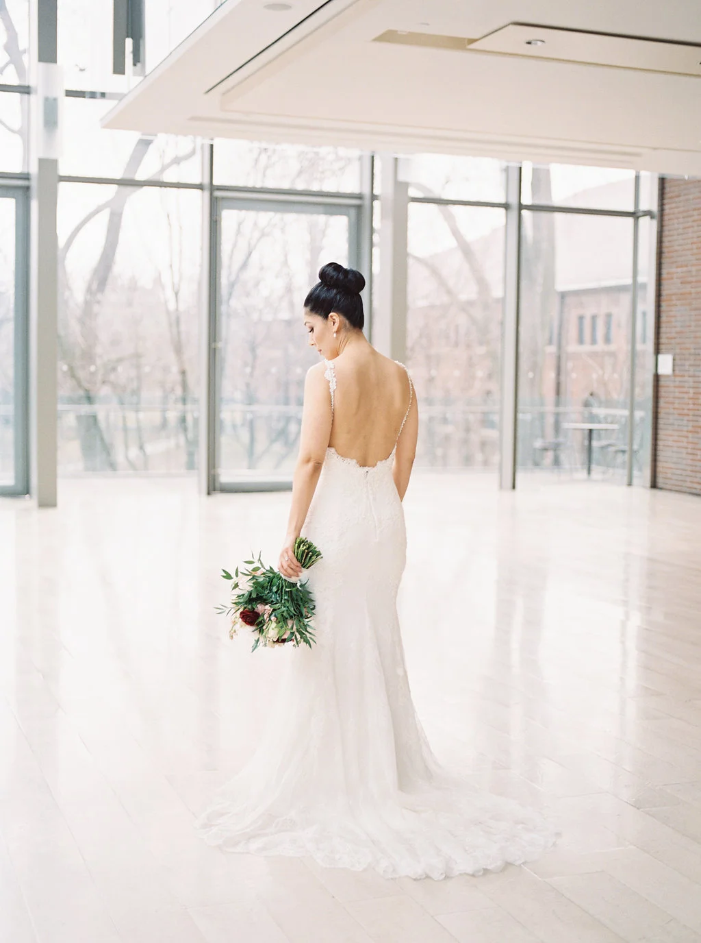 bright and airy toronto wedding photographer