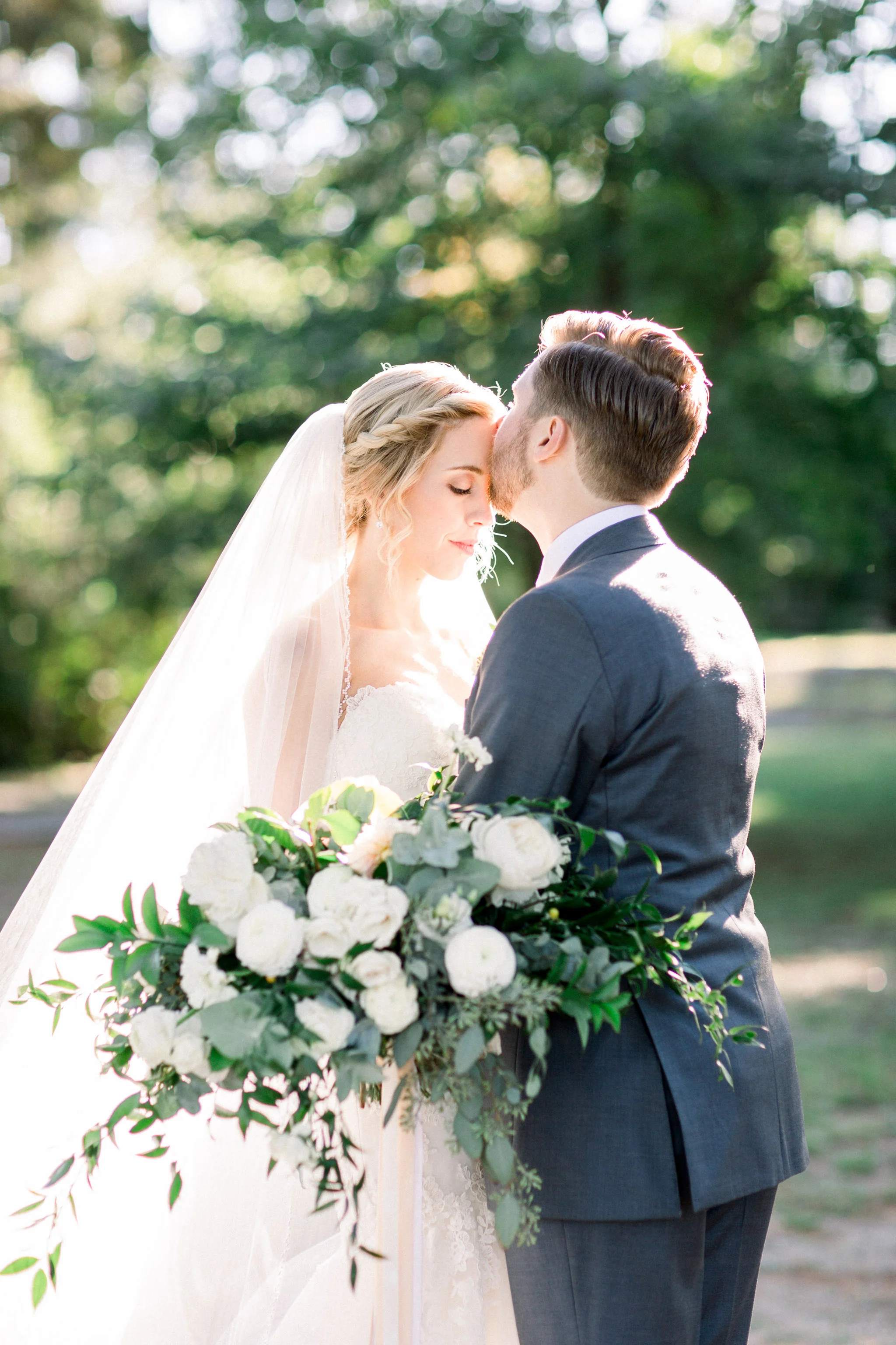 White and green bridal bouquet.