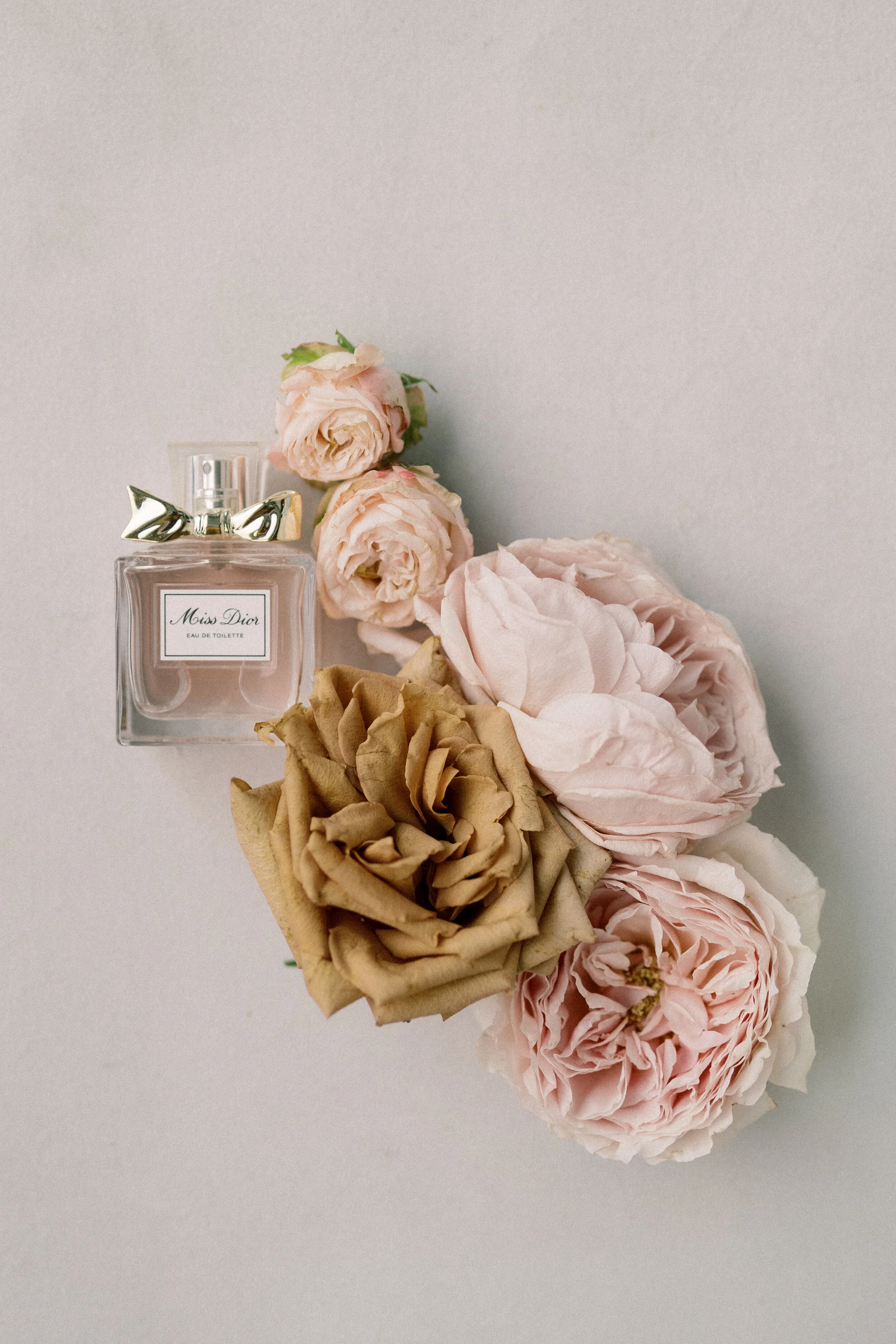 light pink and brown wedding details