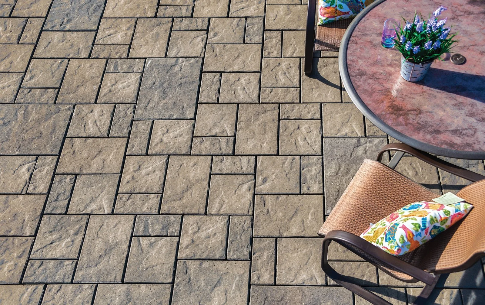 Andover-Cleft-patio-1-alt-web.jpg