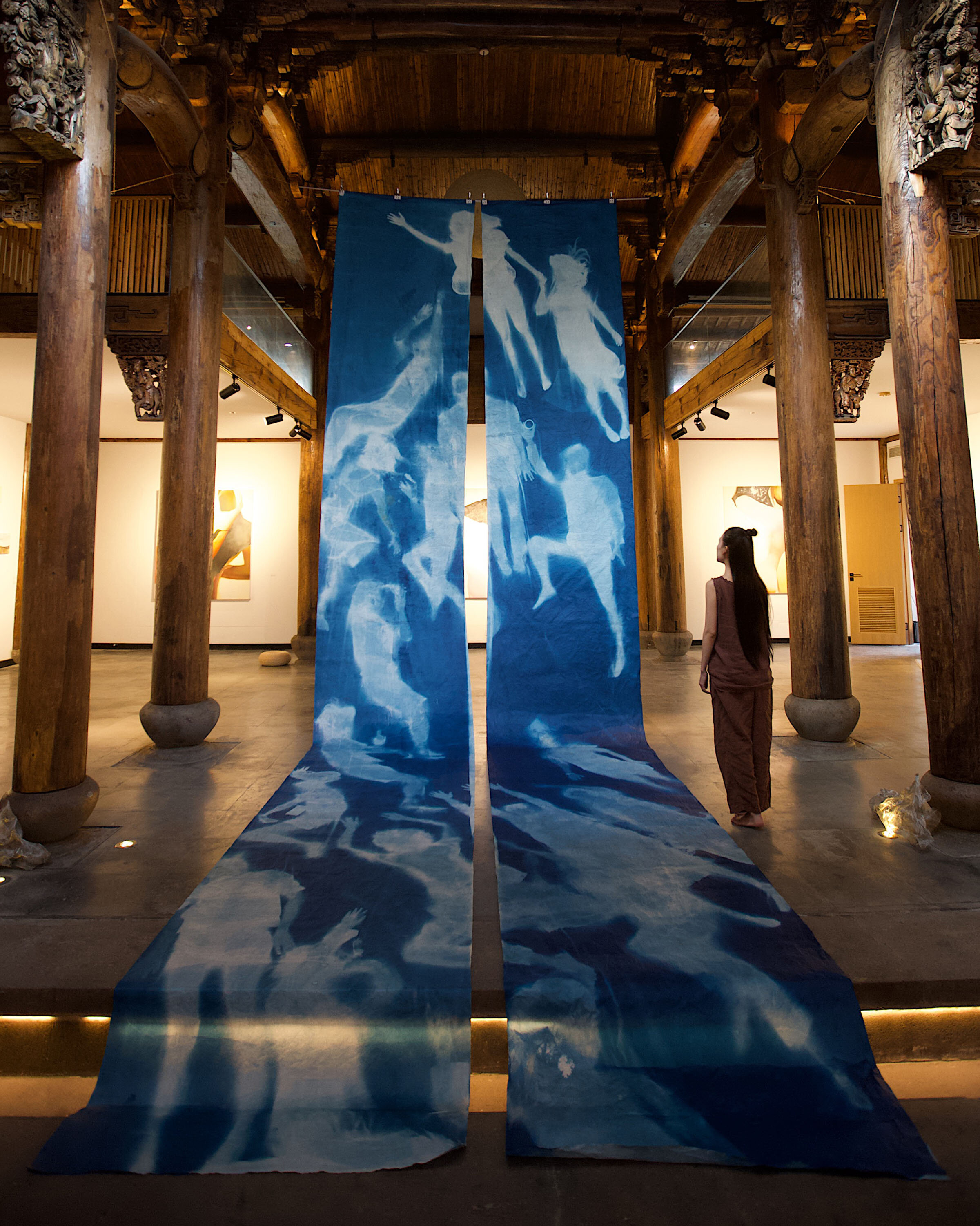  Han Qin,  The Direction of Migration (Diptych) , 2019, Cyanotype on paper, 3307 x 94.5 inches (8400 x 240 cm) ©Han Qin, courtesy Fou Gallery 