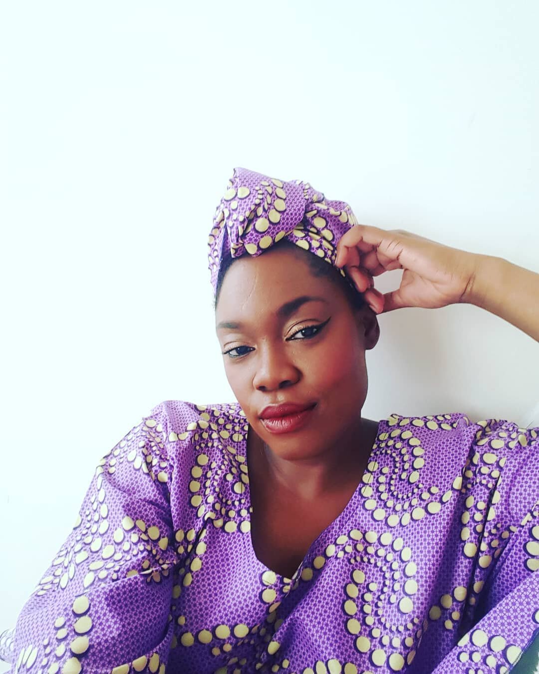 The looks I'm going to give somebody's son after outside opens up. 

Yo... I look like my MOMMY today. I self-directed/shot a music video this afternoon and I dunno how it happened but I am glad I look this FOINE.